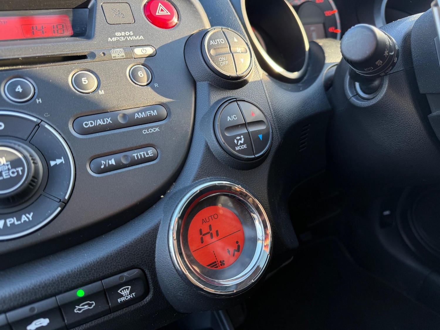 Used Honda Jazz 2013 for sale - 76899130: Photo 39