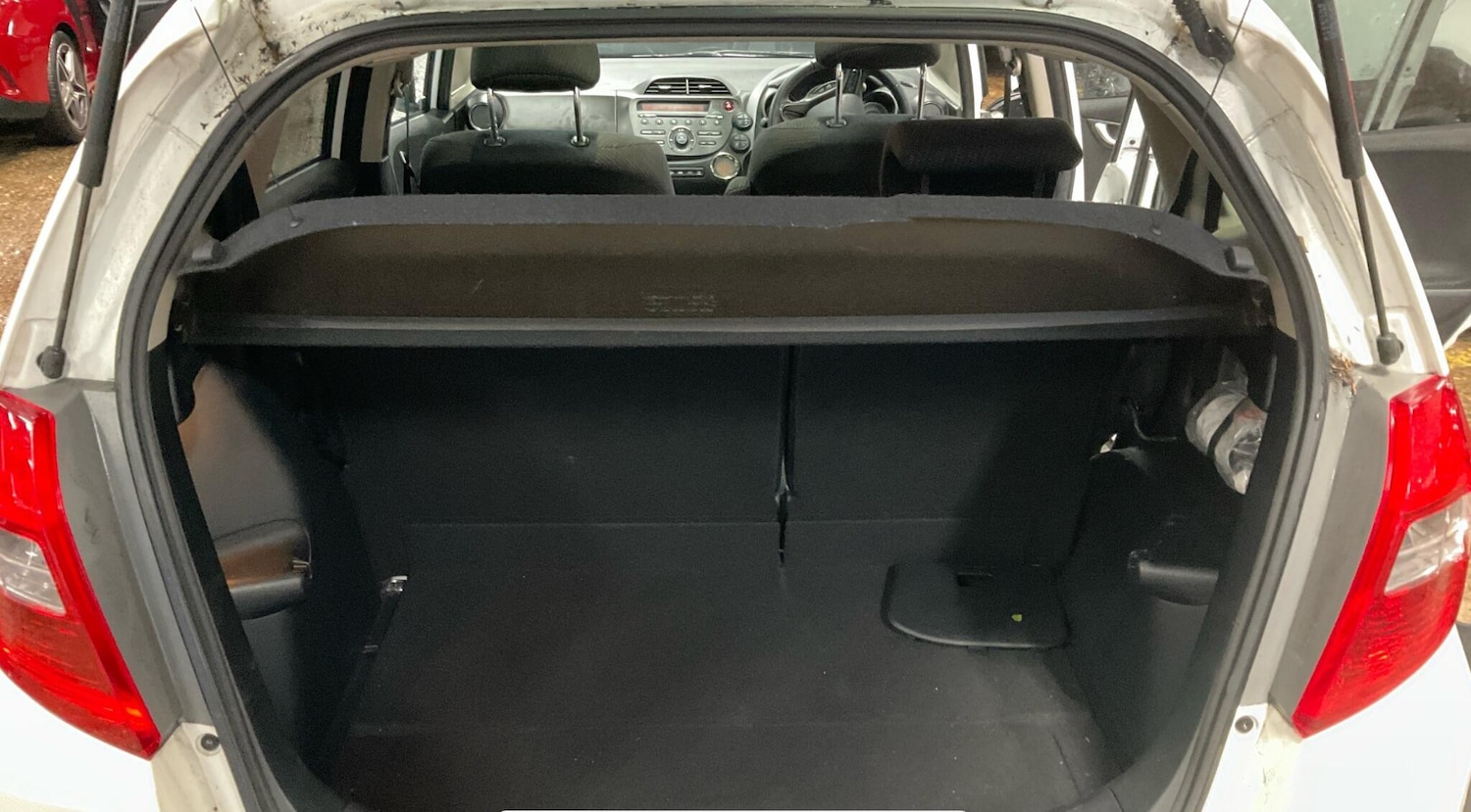 Used Honda Jazz 2013 for sale - 76899130: Photo 8