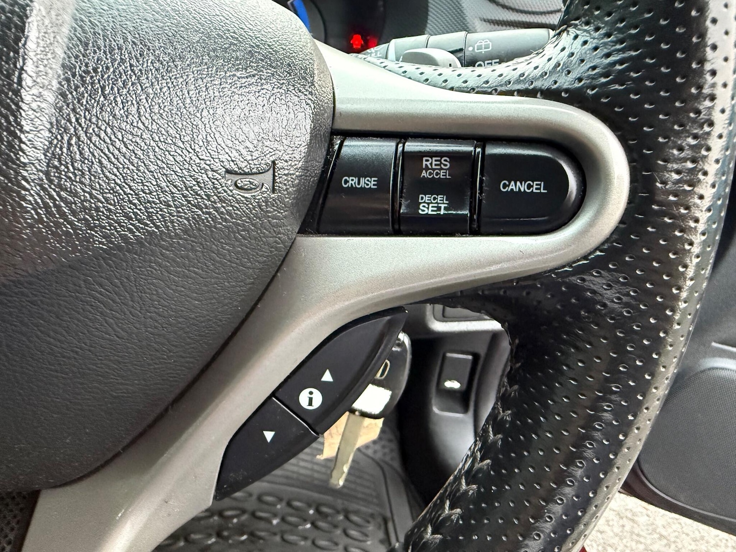 Used Honda Insight 2011 for sale - 76743166: Photo 46