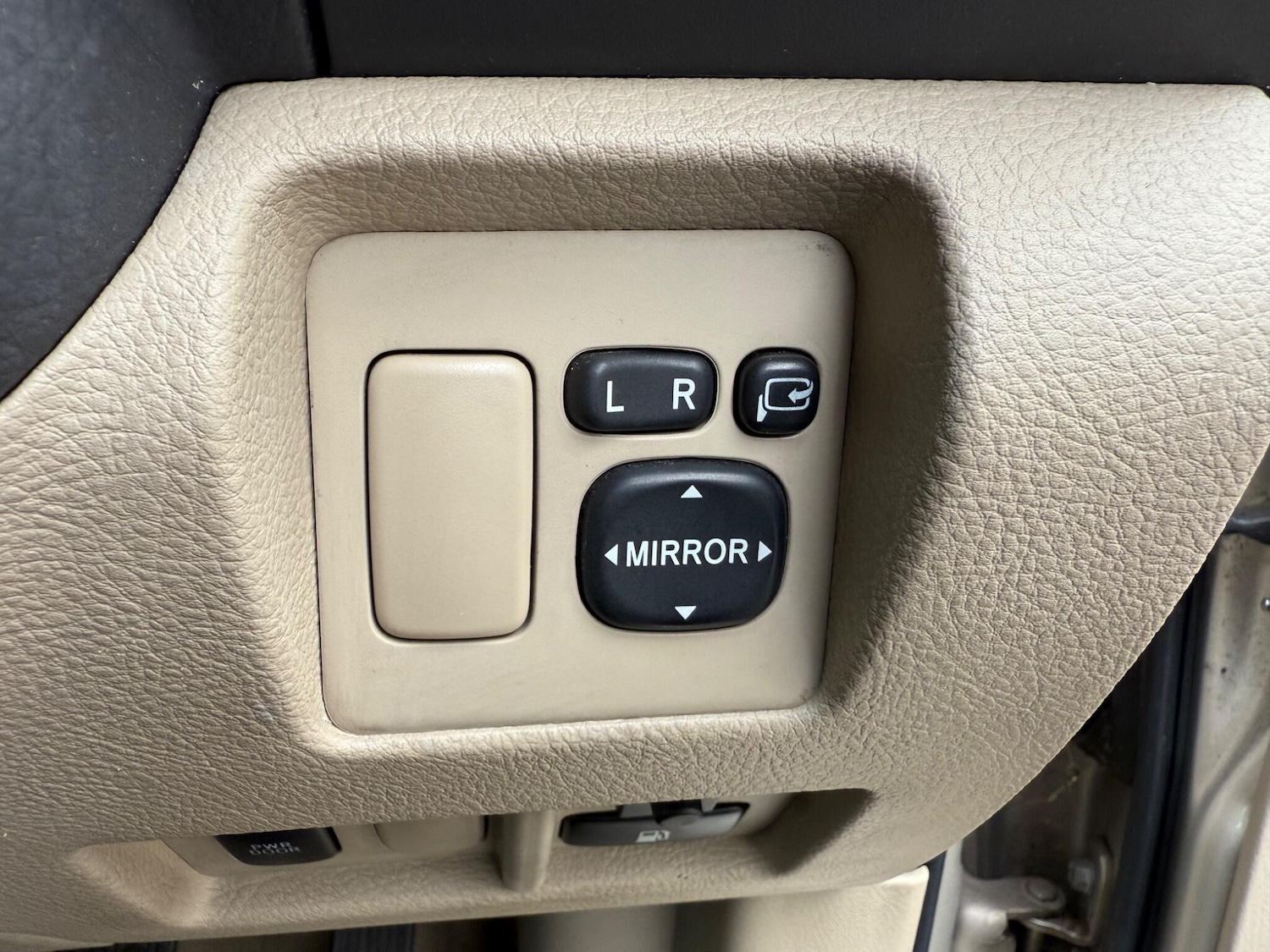 Used Lexus RX 2005 for sale - 77131877: Photo 52