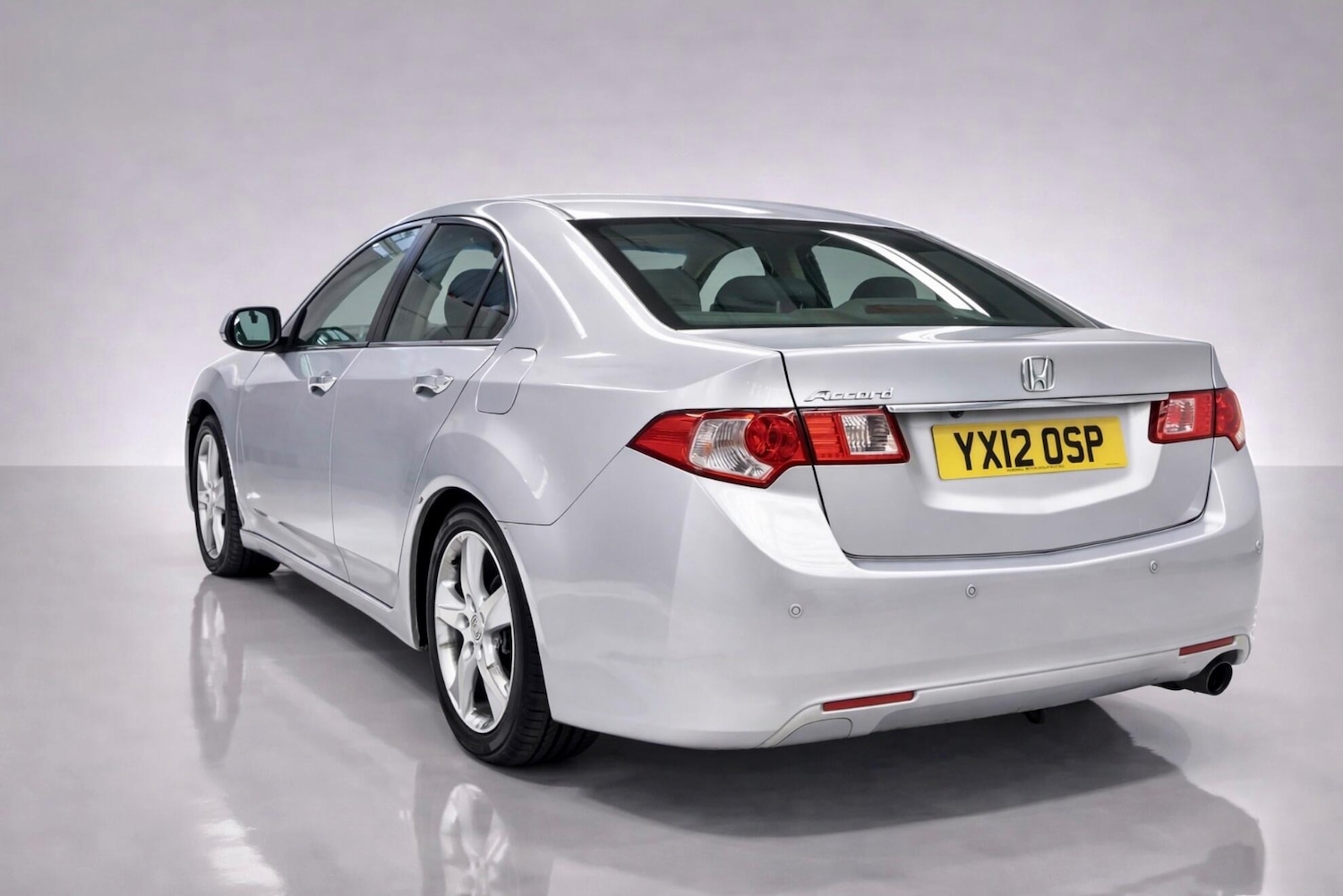 Used Honda Accord 2012 for sale - 78071803: Photo 4