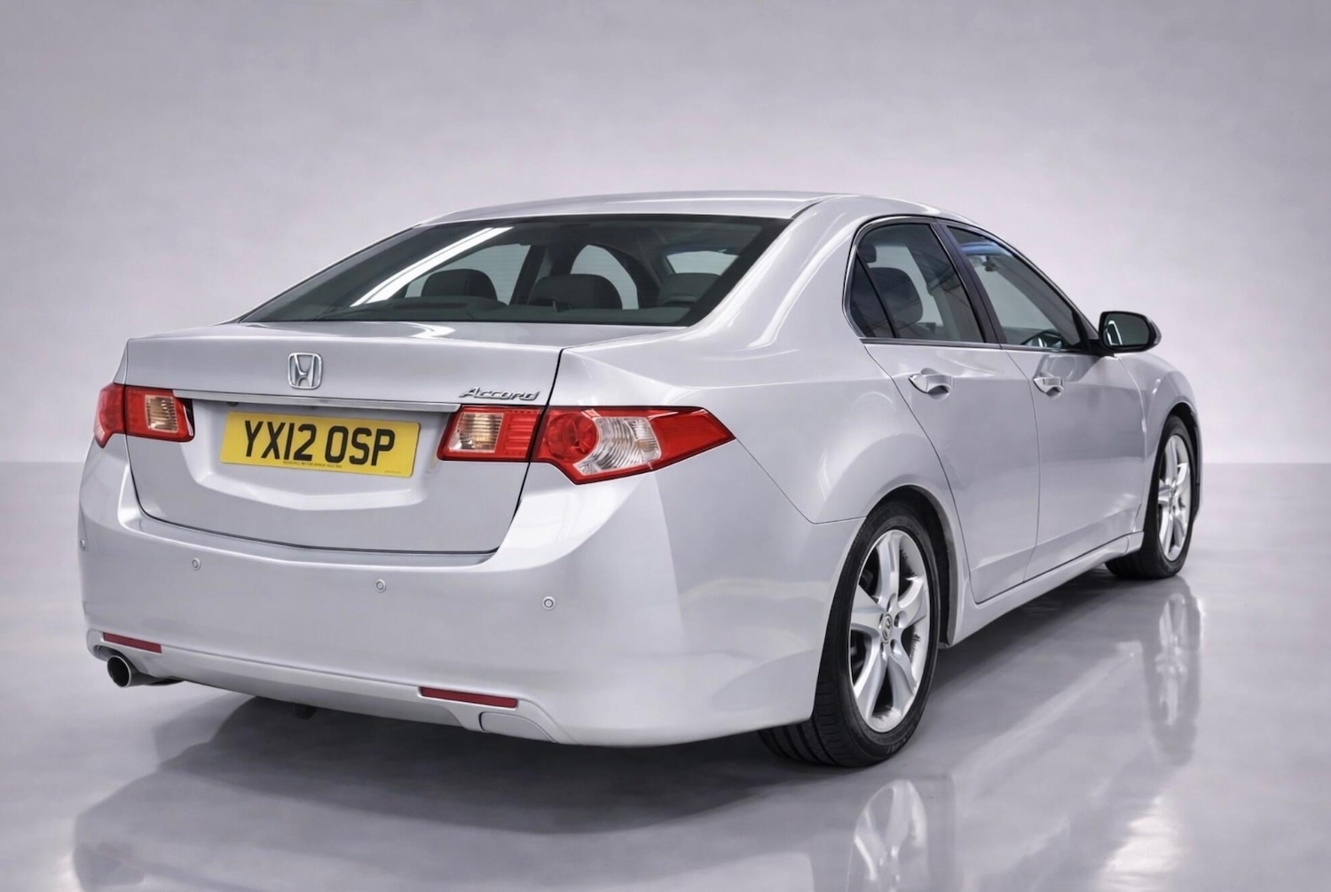 Used Honda Accord 2012 for sale - 78071803: Photo 5