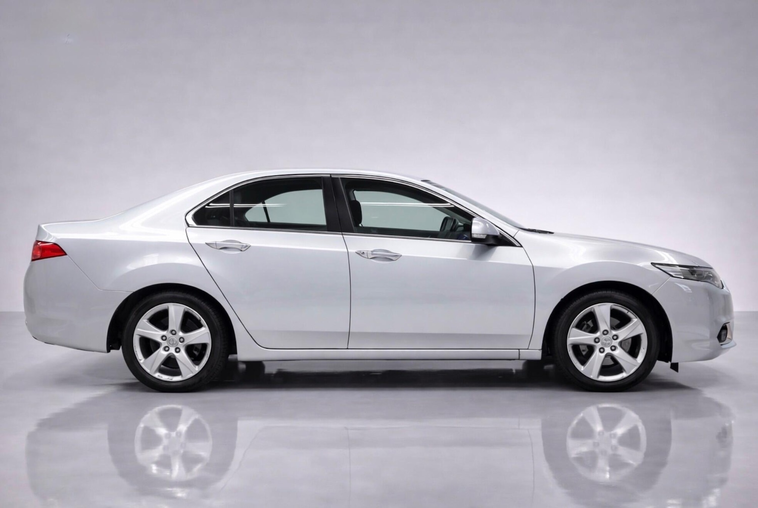 Used Honda Accord 2012 for sale - 78071803: Photo 6