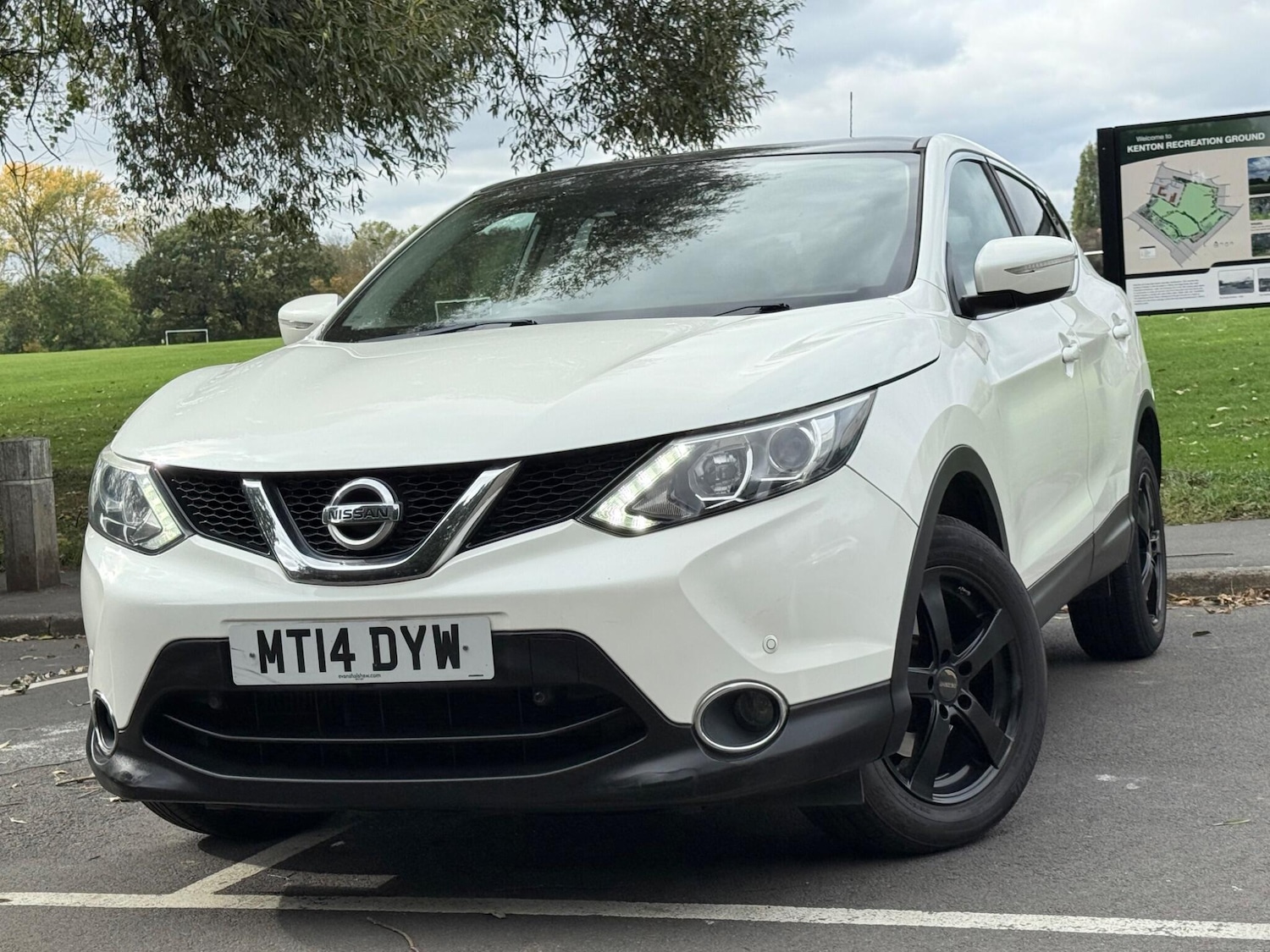 Used Nissan Qashqai 2014 for sale - 76743077: Photo 1