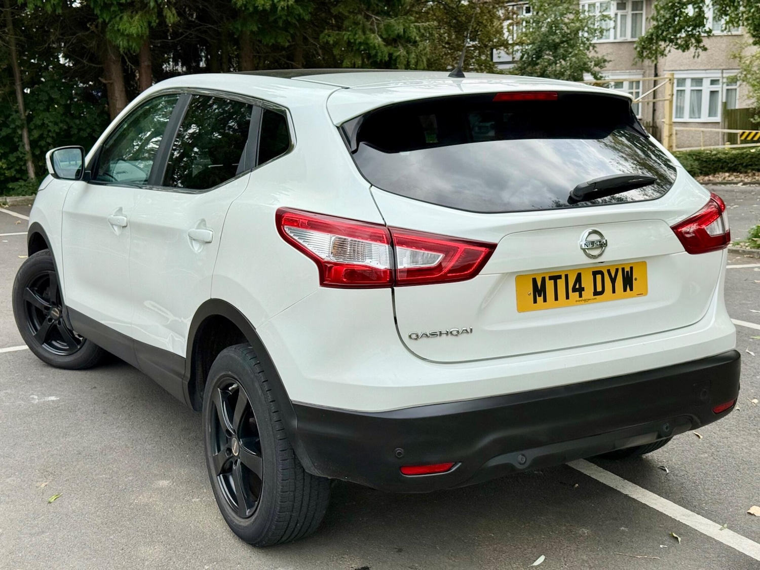 Used Nissan Qashqai 2014 for sale - 76743077: Photo 6