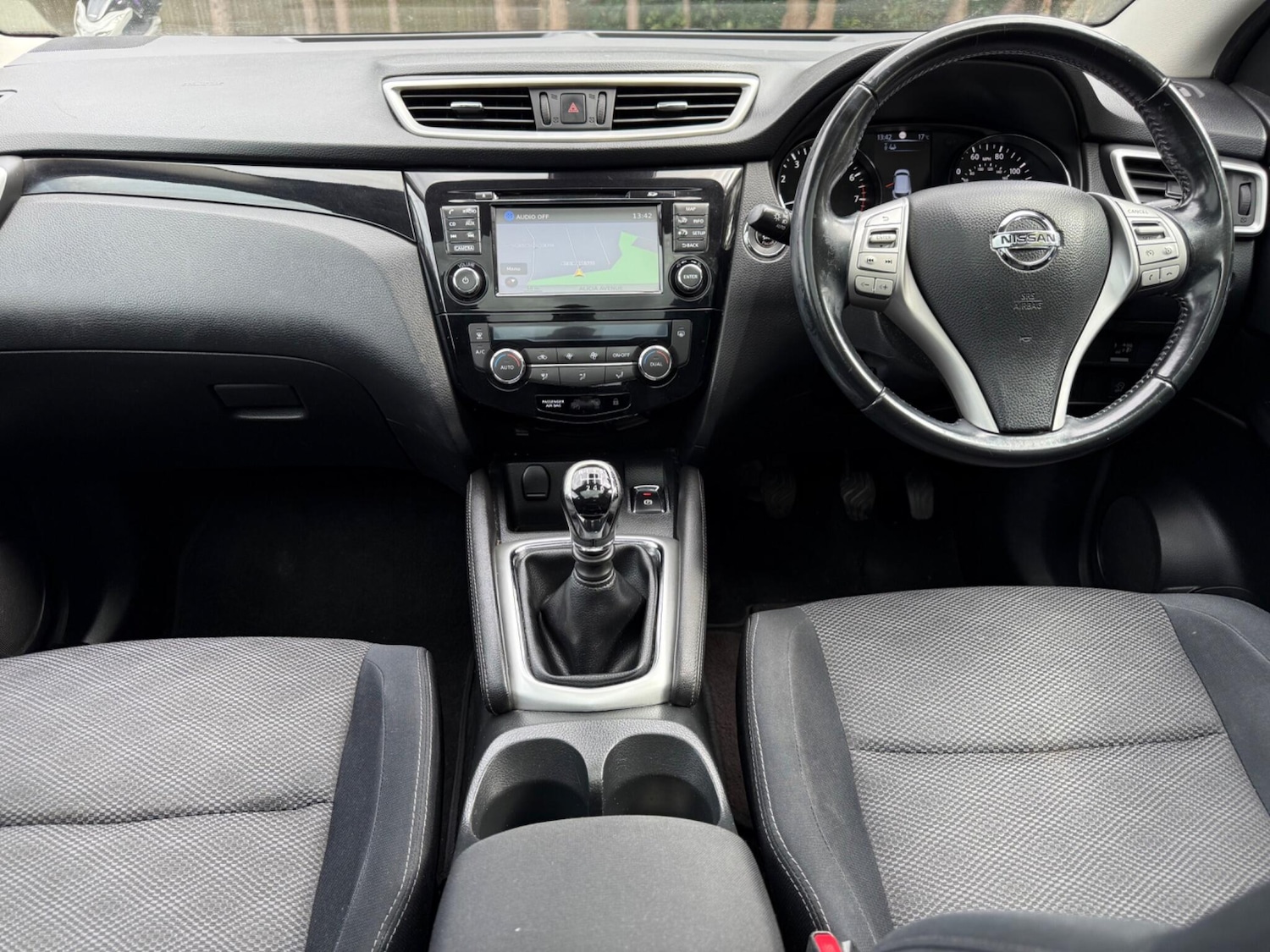 Used Nissan Qashqai 2014 for sale - 76743077: Photo 9