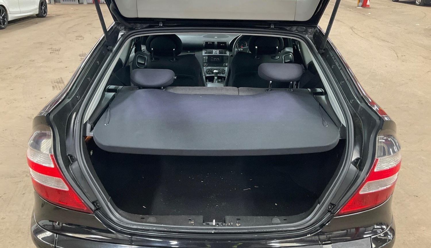 Used Mercedes-Benz C Class 2007 for sale - 78034233: Photo 10