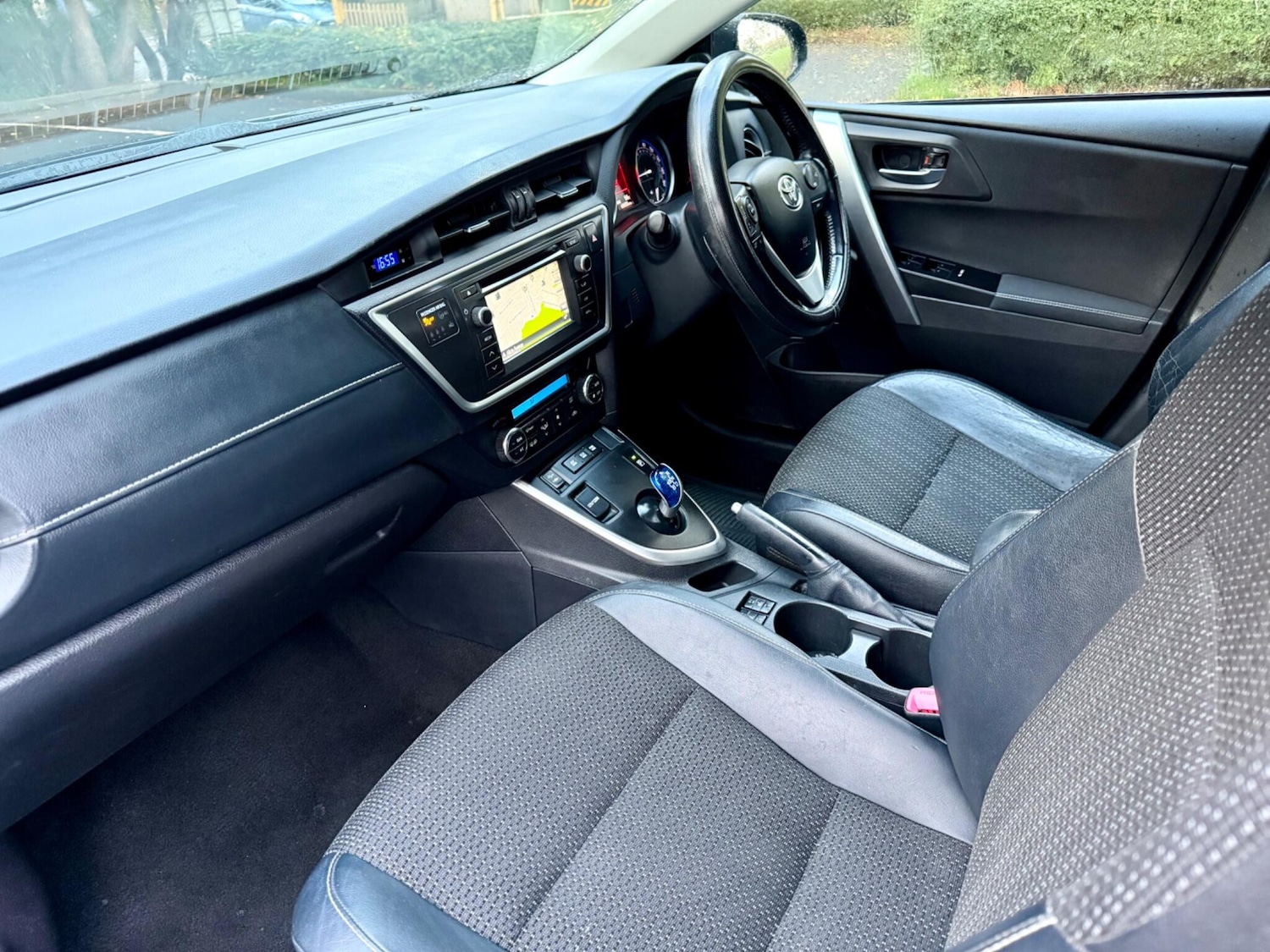 Used Toyota Auris 2015 for sale - 76743129: Photo 31