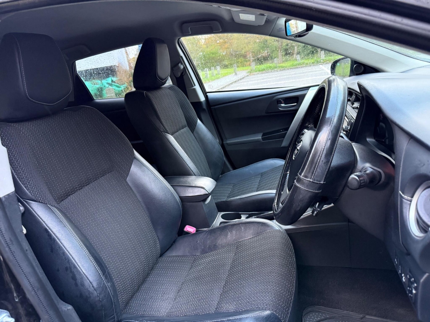 Used Toyota Auris 2015 for sale - 76743129: Photo 36