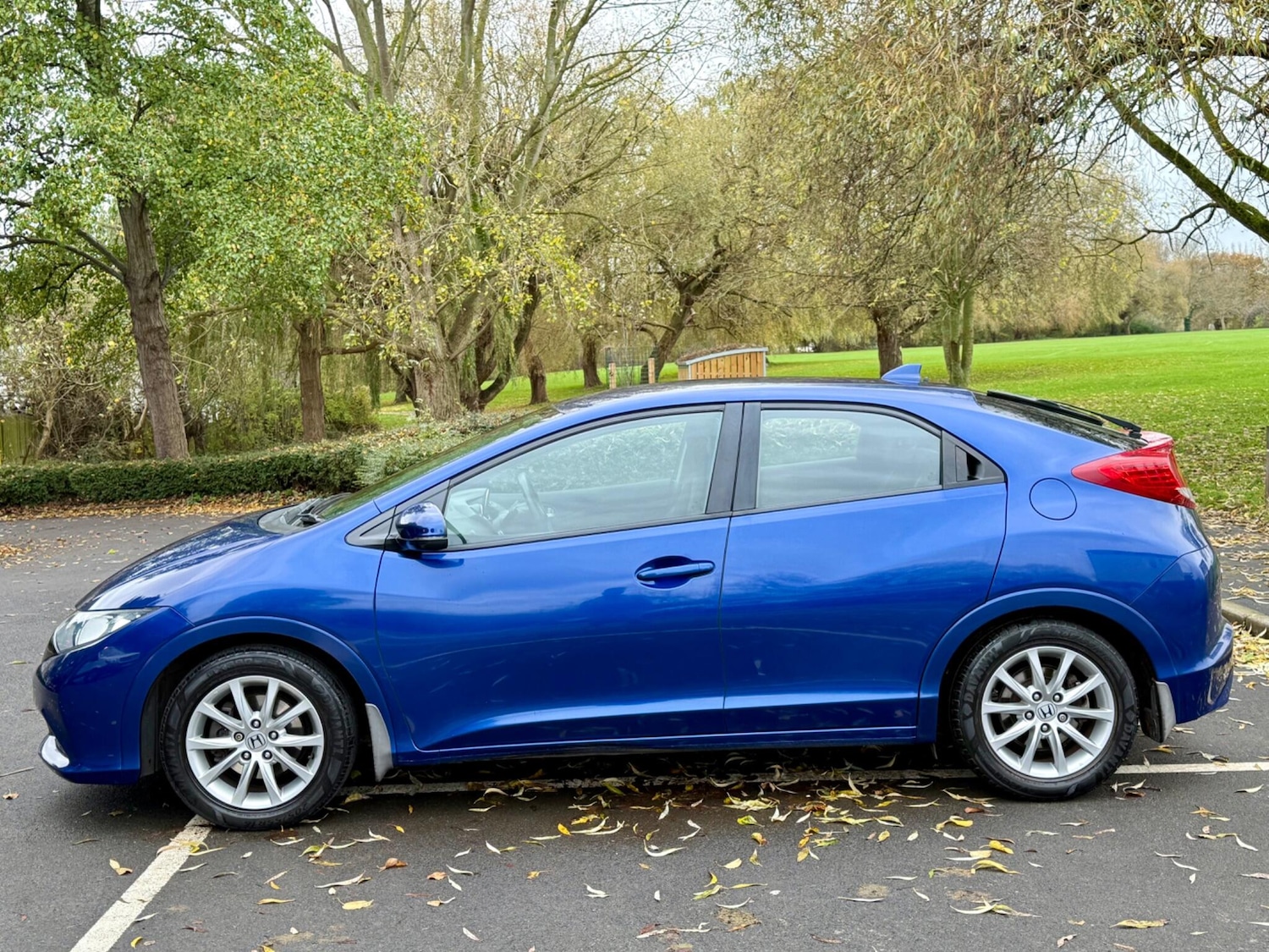 Used Honda Civic 2012 for sale - 76742864: Photo 16