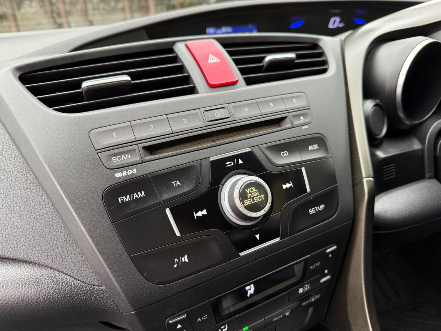 Used Honda Civic 2012 for sale - 76742864: Photo 39