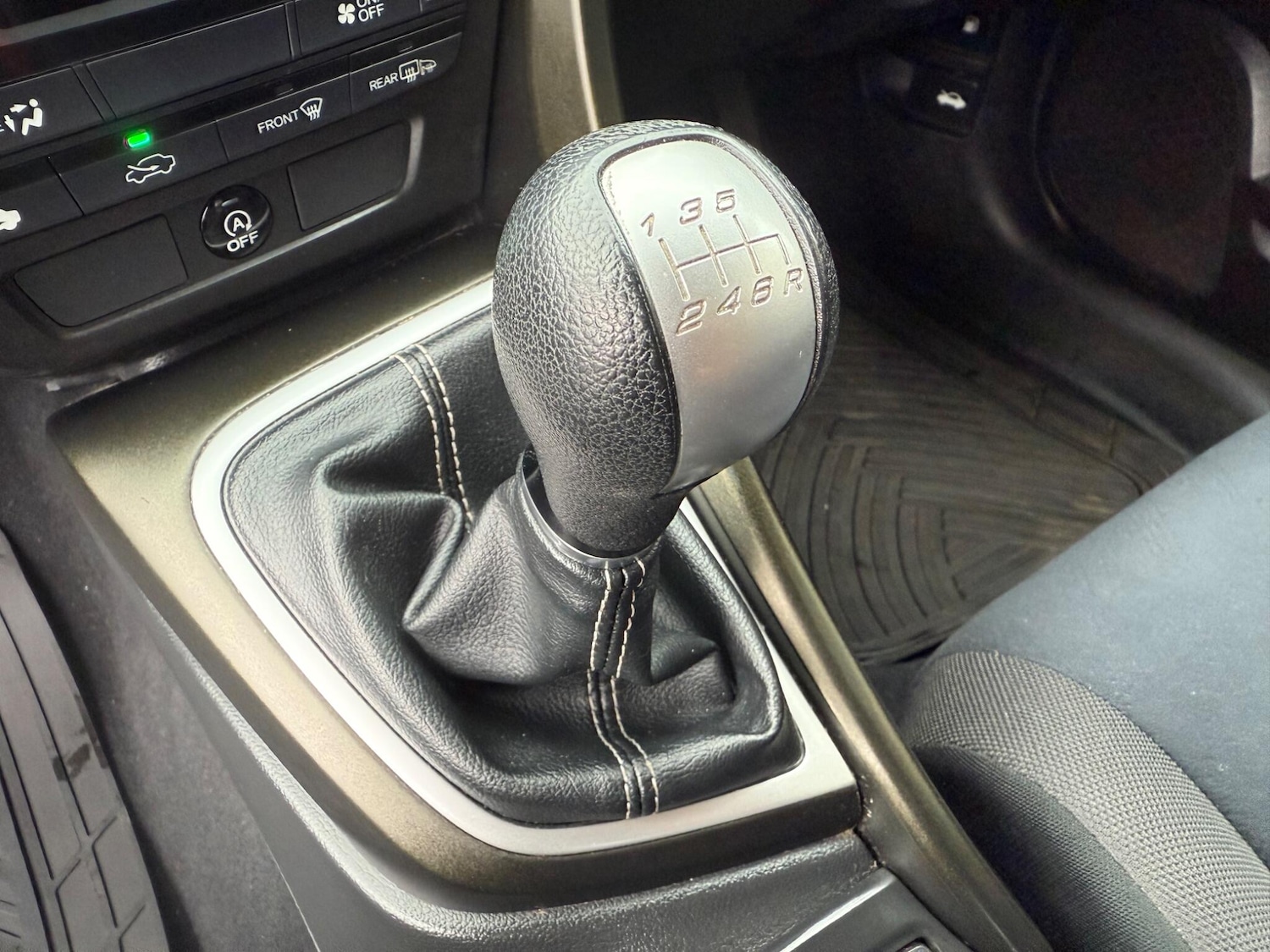 Used Honda Civic 2012 for sale - 76742864: Photo 44