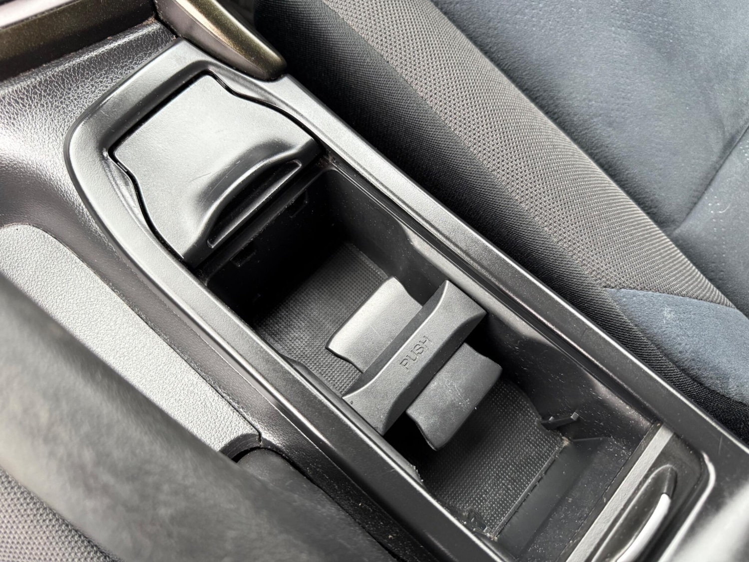 Used Honda Civic 2012 for sale - 76742864: Photo 45