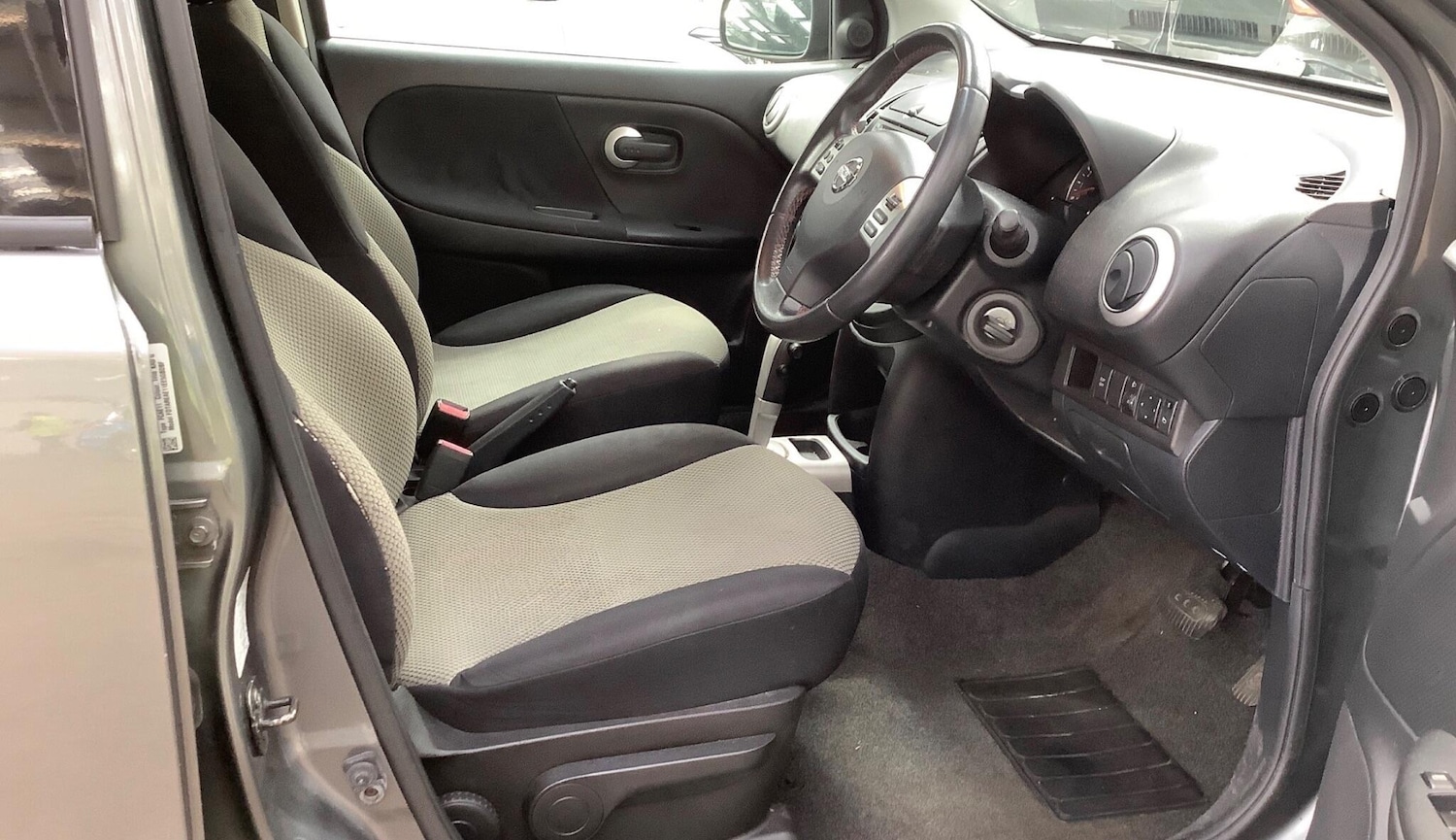 Used Nissan Note 2011 for sale - 78185095: Photo 8