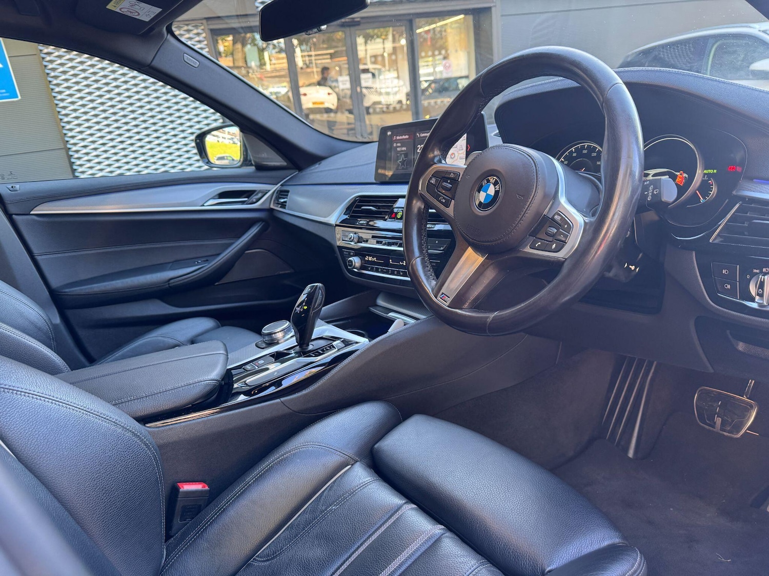 Used BMW 5 Series 2017 for sale - 76189413: Photo 26