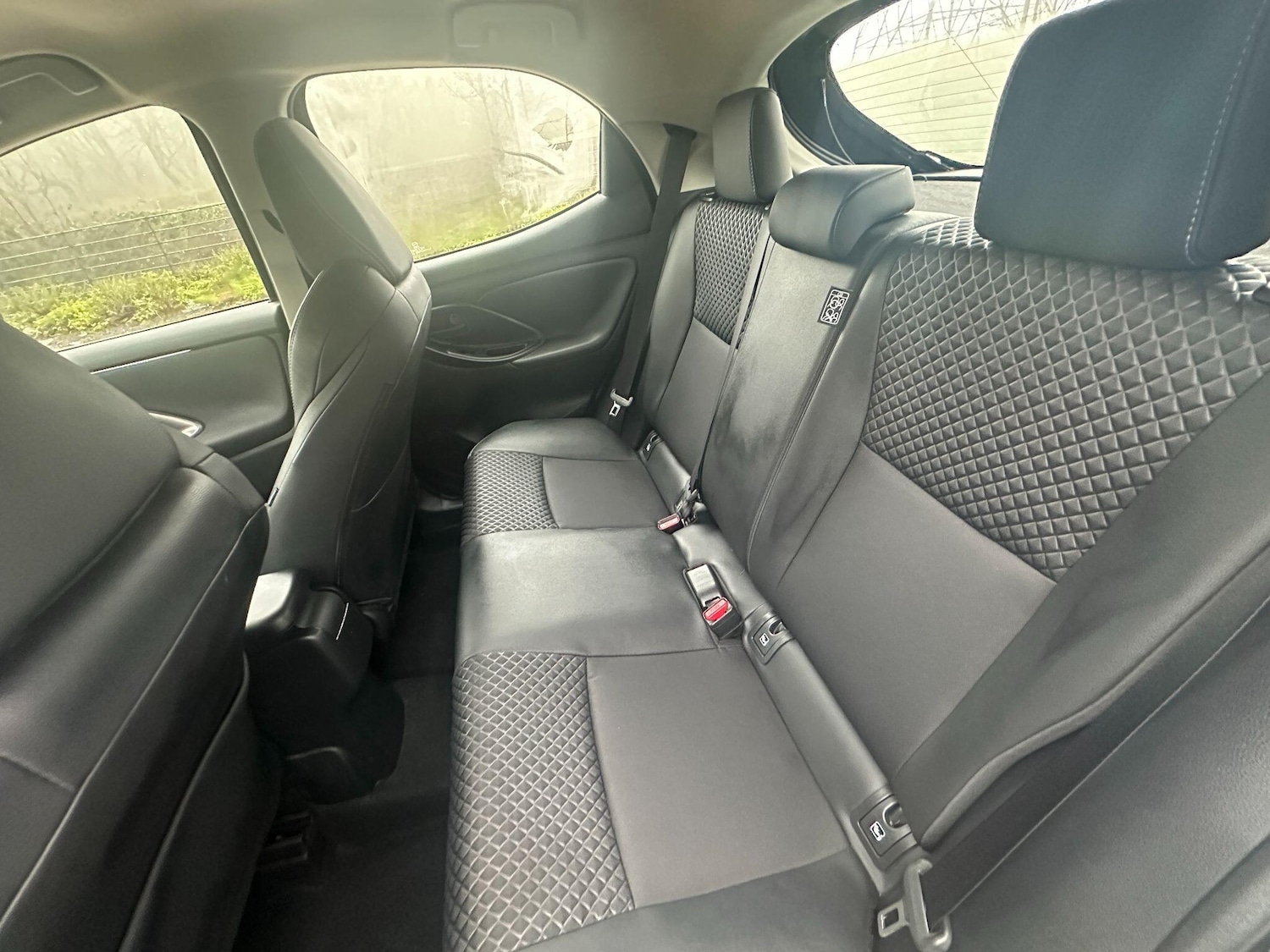 Used Mazda Mazda2 HYBRID 2023 for sale - 77575393: Photo 10