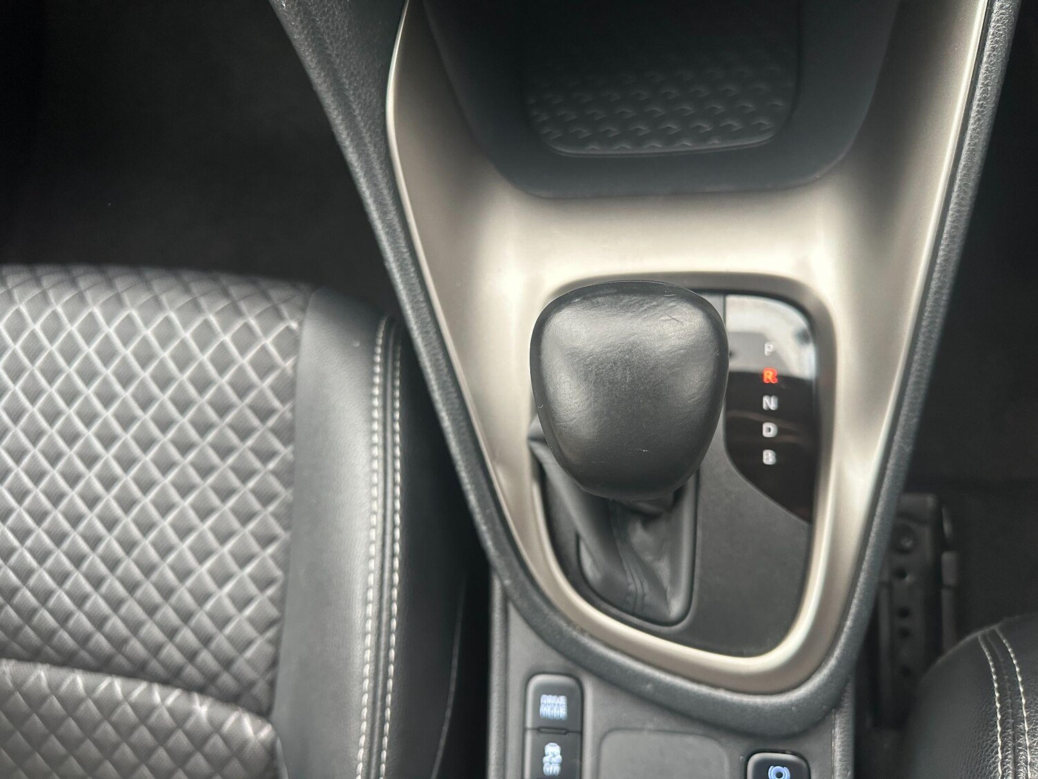 Used Mazda Mazda2 HYBRID 2023 for sale - 77575393: Photo 11