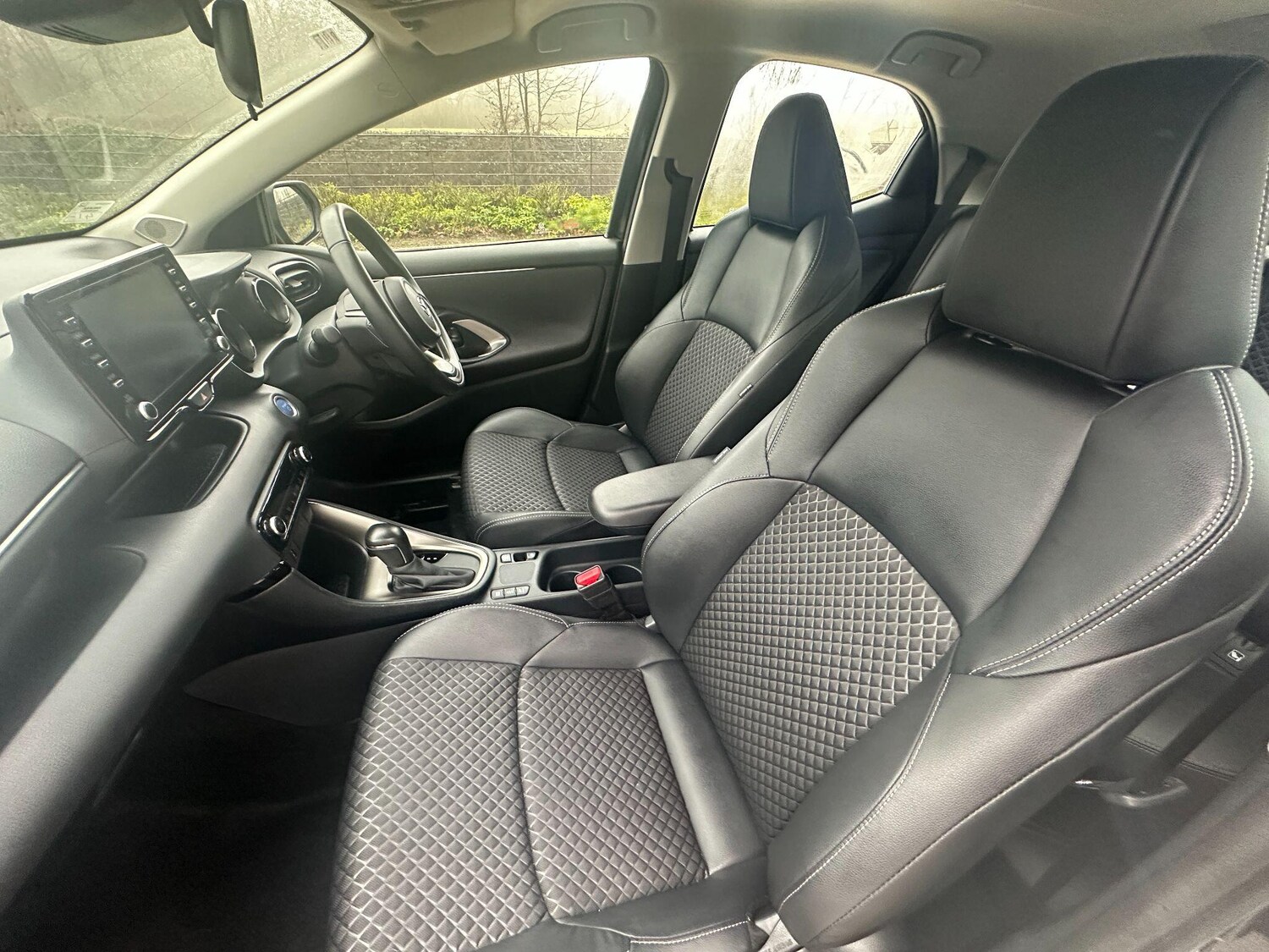 Used Mazda Mazda2 HYBRID 2023 for sale - 77575393: Photo 21