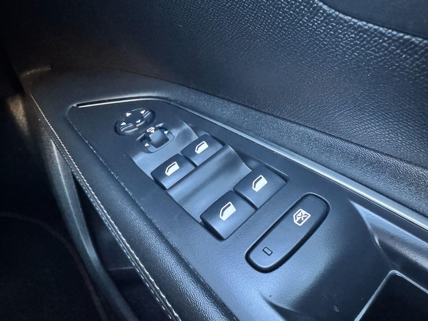 Used Peugeot 5008 2019 for sale - 76765976: Photo 20