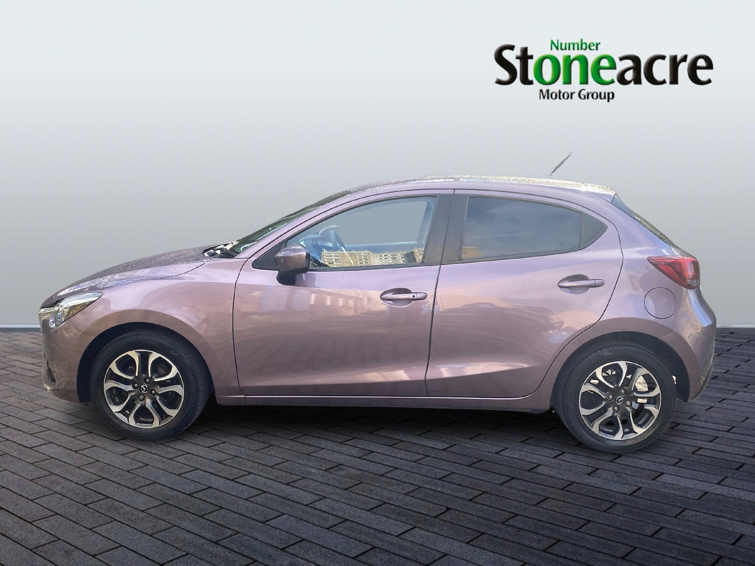 Used Mazda Mazda2 2016 for sale - 77838730: Photo 2