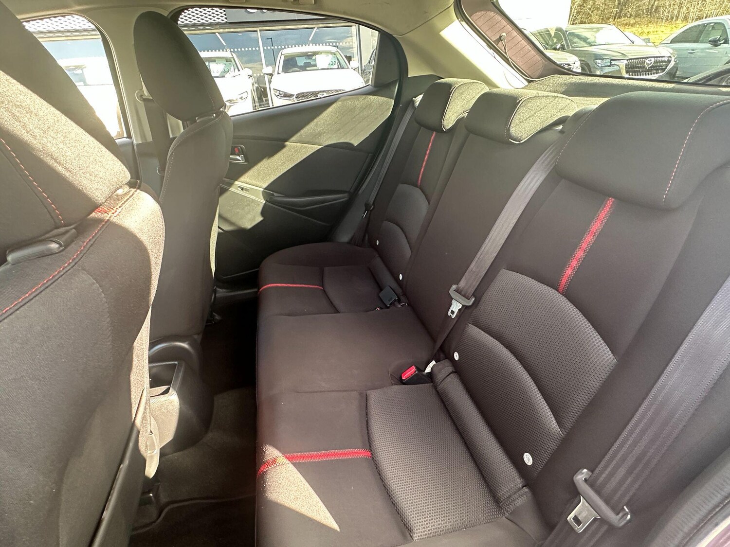 Used Mazda Mazda2 2016 for sale - 77838730: Photo 21