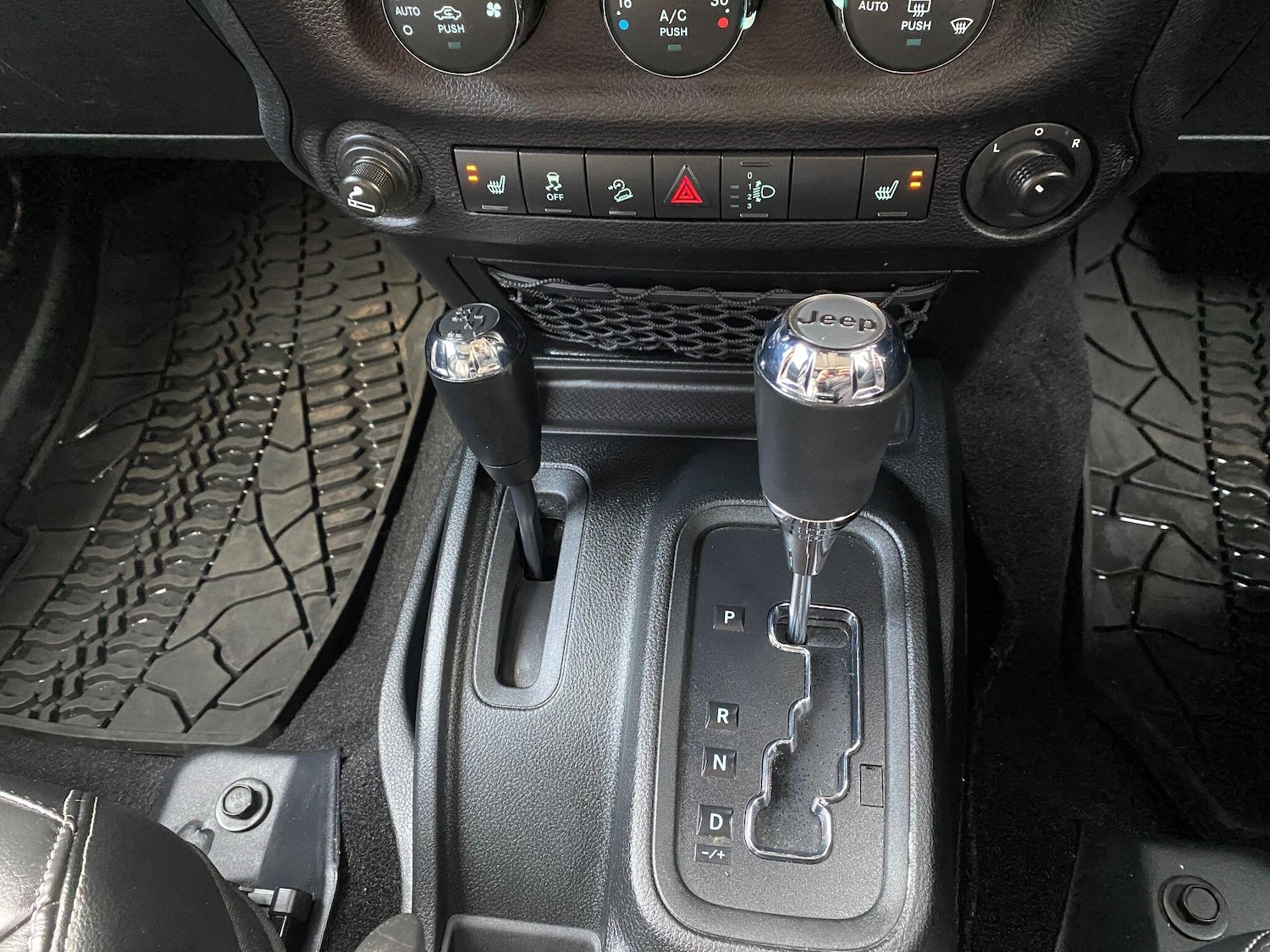 Used Jeep Wrangler 2017 for sale - 77799272: Photo 10