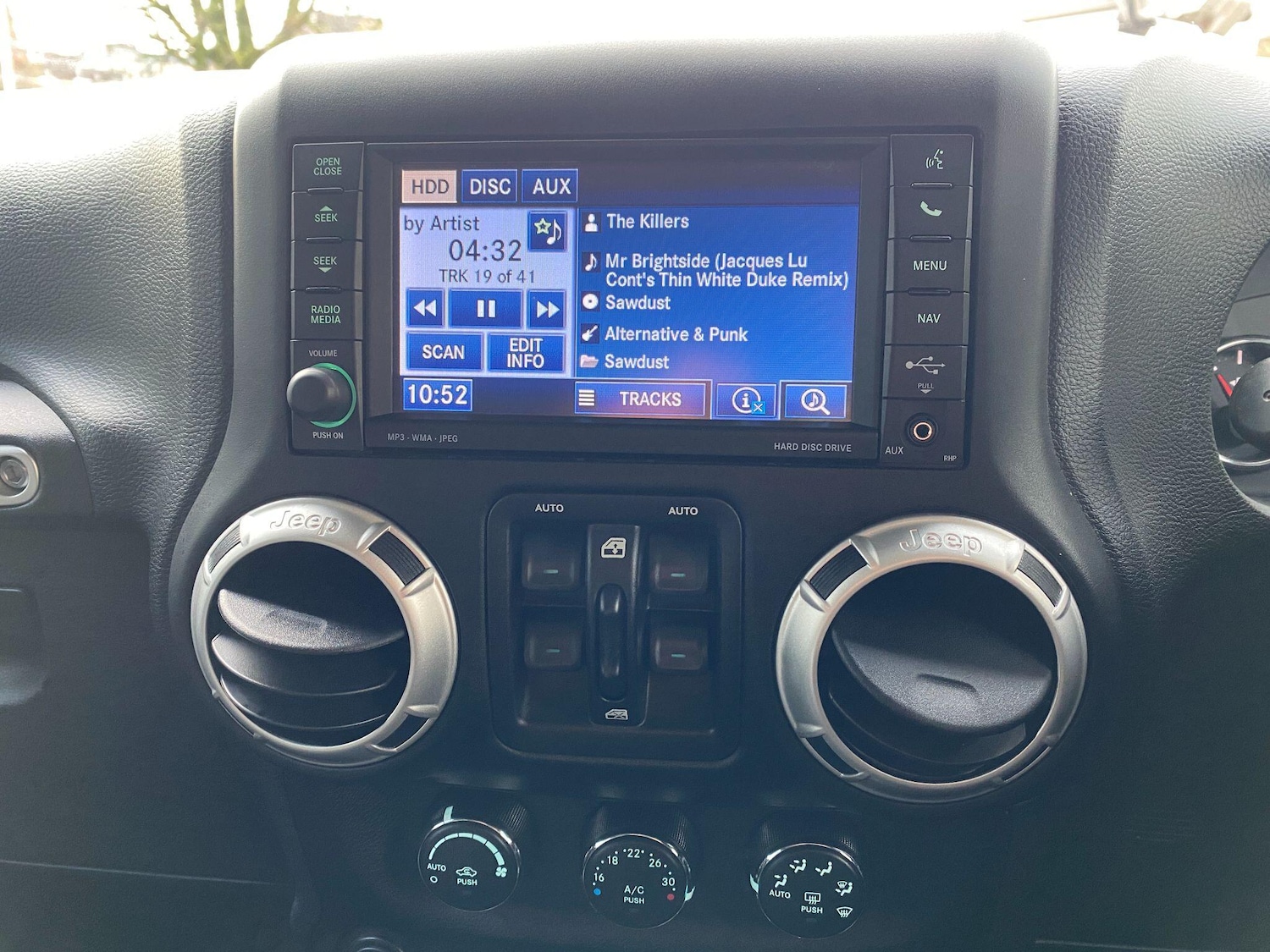 Used Jeep Wrangler 2017 for sale - 77799272: Photo 21