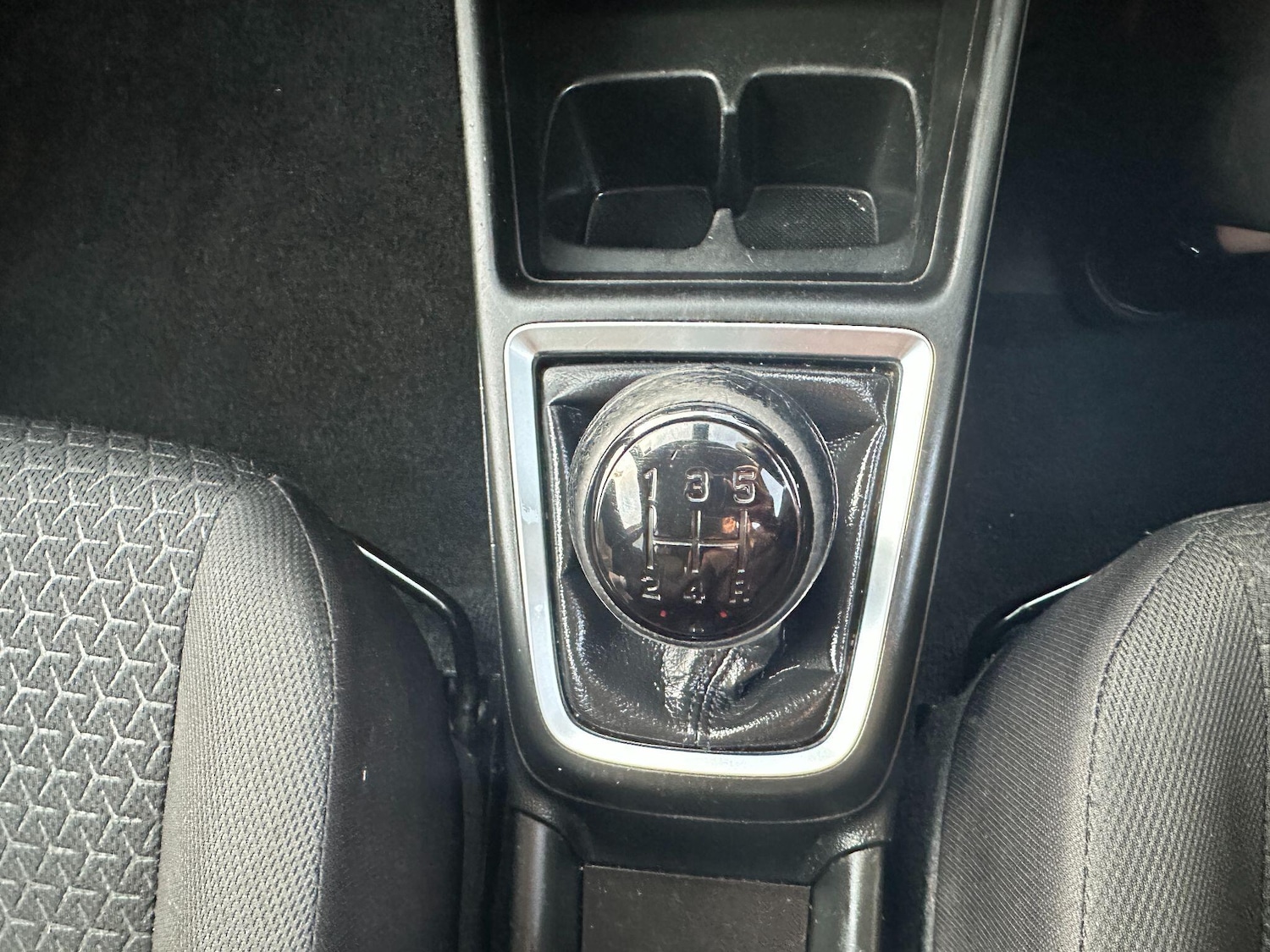 Used Suzuki Swift 2018 for sale - 77377596: Photo 14