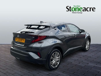 Used Toyota C-HR 2023 for sale - 78319195: Photo