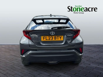 Used Toyota C-HR 2023 for sale - 78319195: Photo