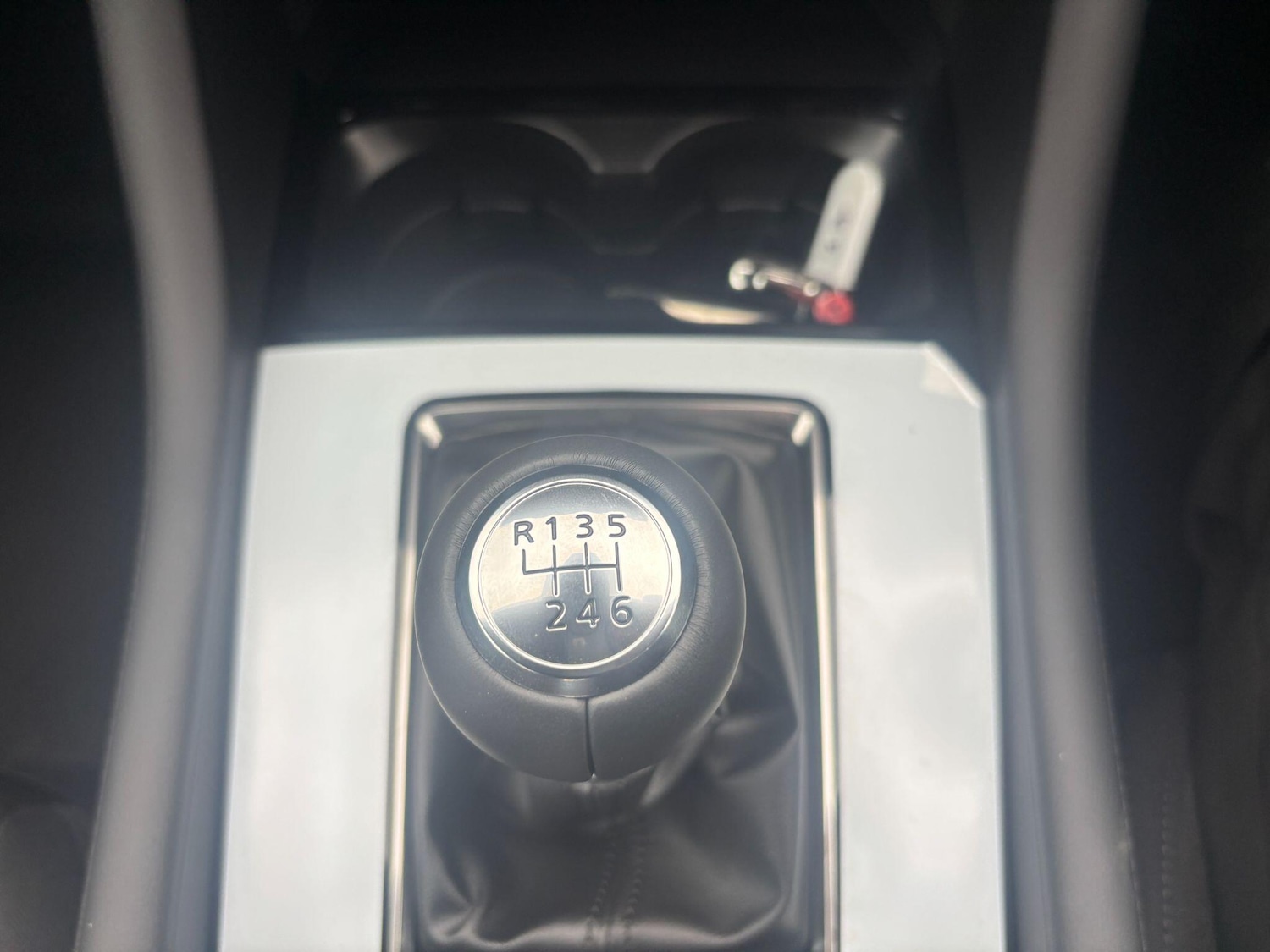 Used Mazda CX-60 2025 for sale - 76151424: Photo 8