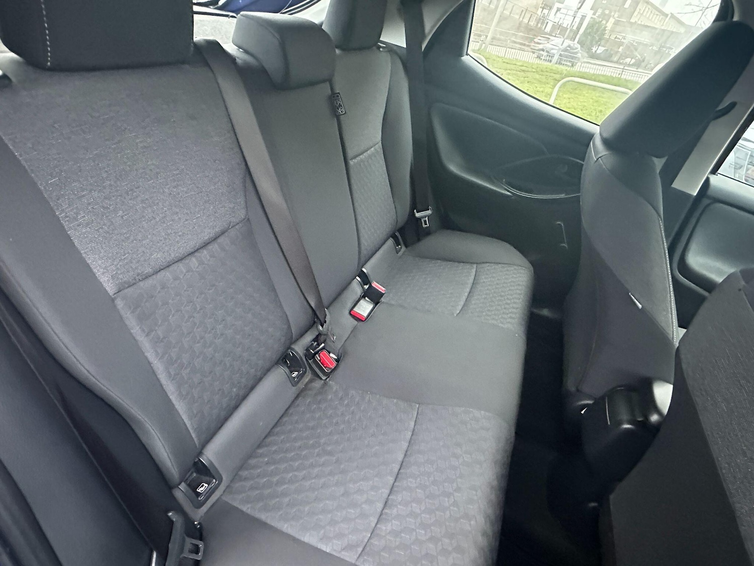 Used Toyota Yaris 2022 for sale - 77266965: Photo 11