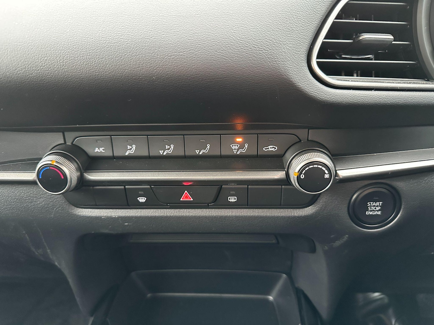 Used Mazda CX-30 2025 for sale - 76472862: Photo 11