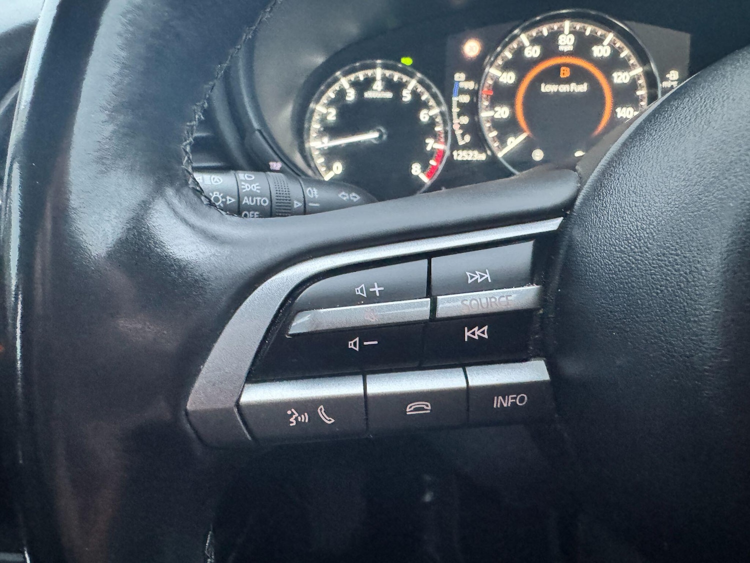 Used Mazda CX-30 2023 for sale - 77066897: Photo 24