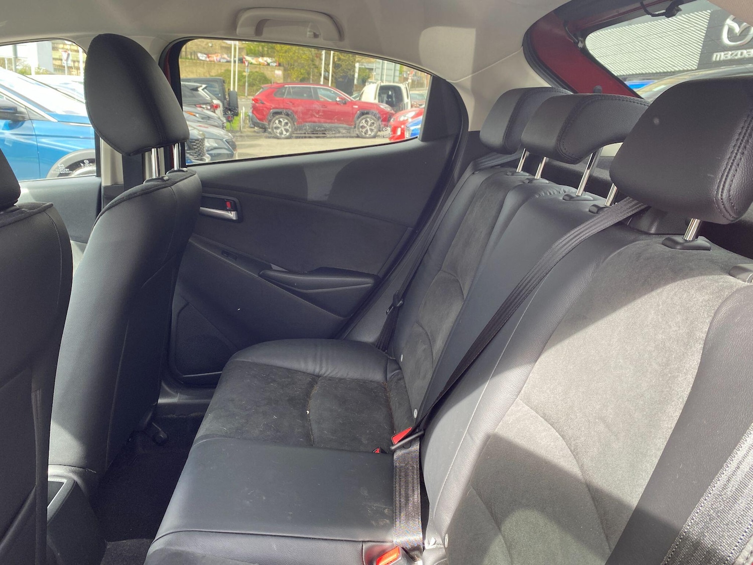 Used Mazda Mazda2 for sale - 78101080: Photo 11