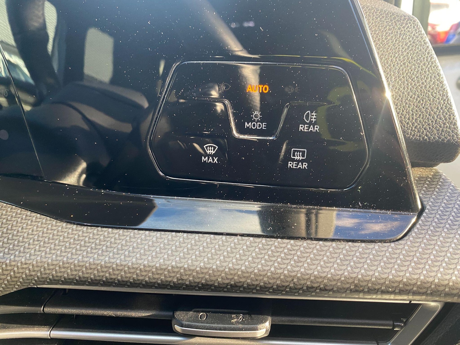 Used Volkswagen Golf 2023 for sale - 76456923: Photo 17