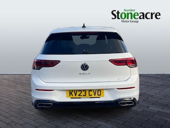 Used Volkswagen Golf 2023 for sale - 76456923: Photo