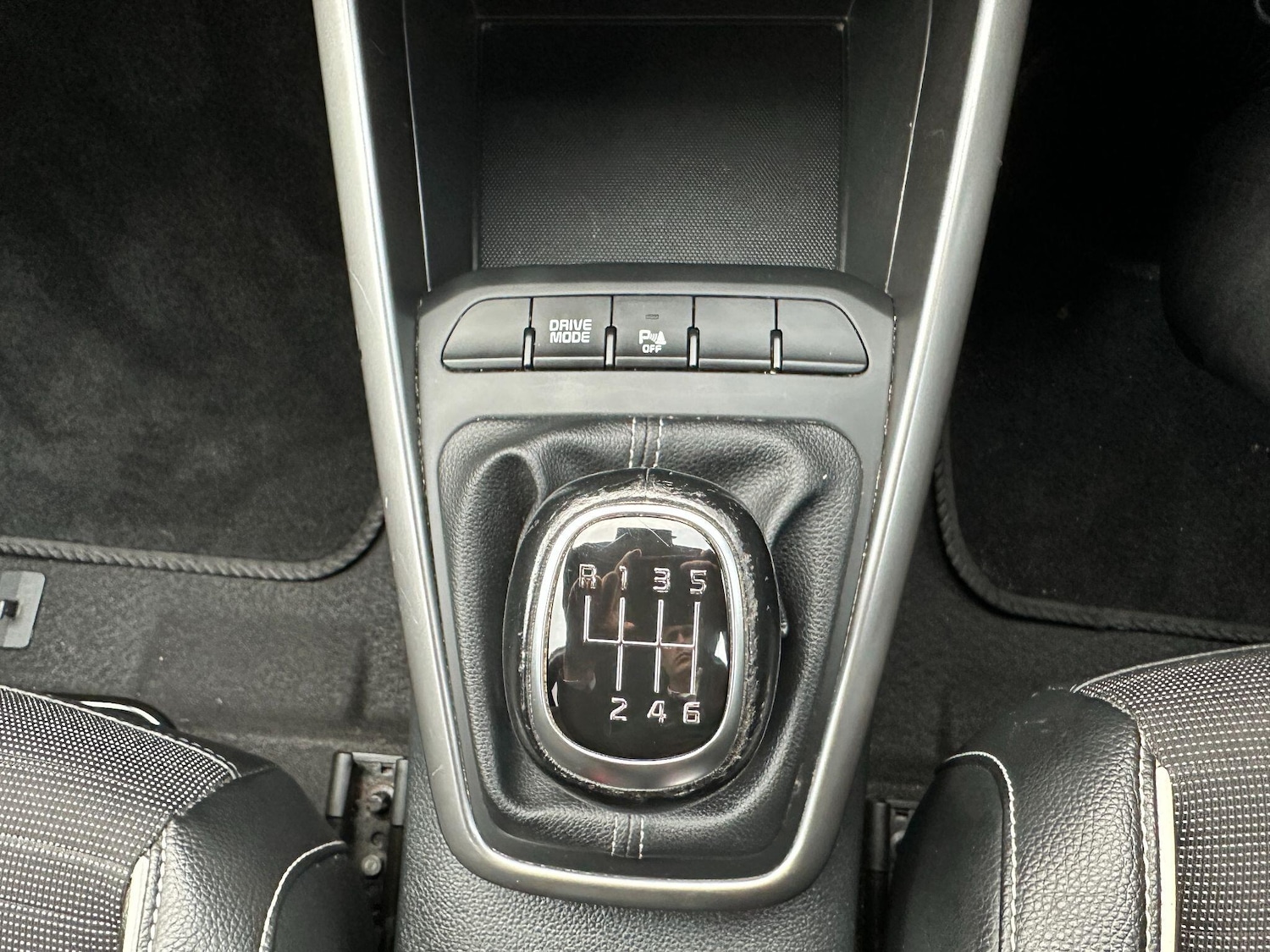 Used Kia Stonic 2022 for sale - 76584845: Photo 11