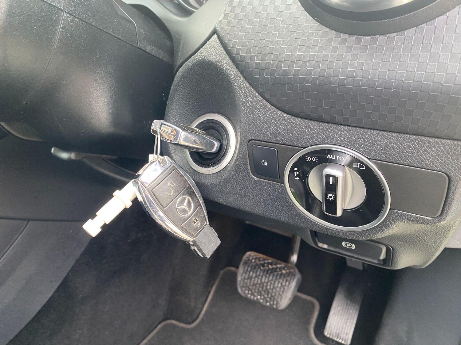 Used Mercedes-Benz A-Class for sale - 77909604: Photo 24