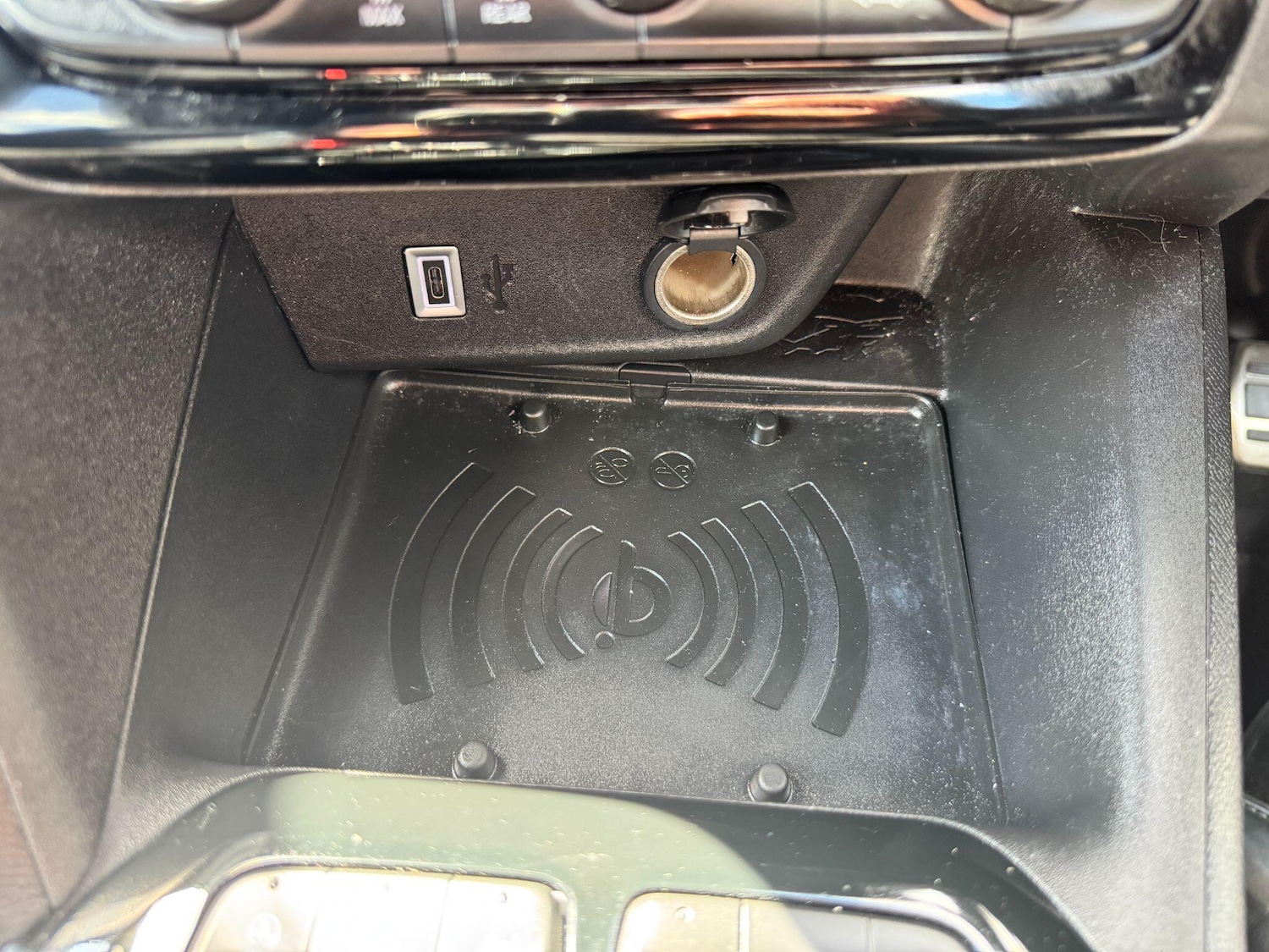 Vehicle 28