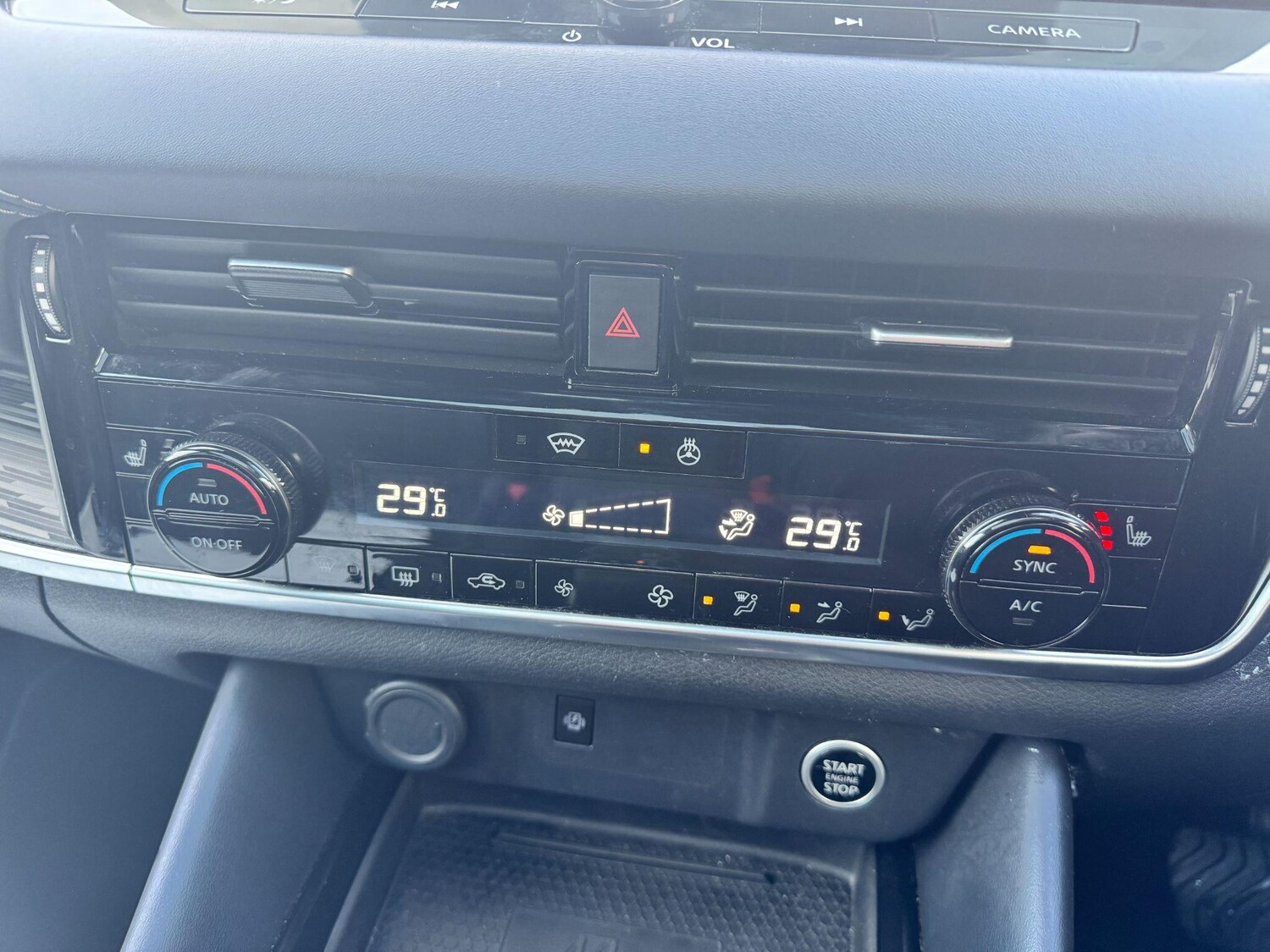 Used Nissan Qashqai for sale - 76886707: Photo 25