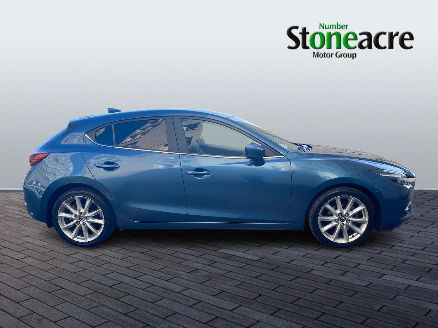 Used Mazda Mazda3 for sale - 78086844: Photo 2