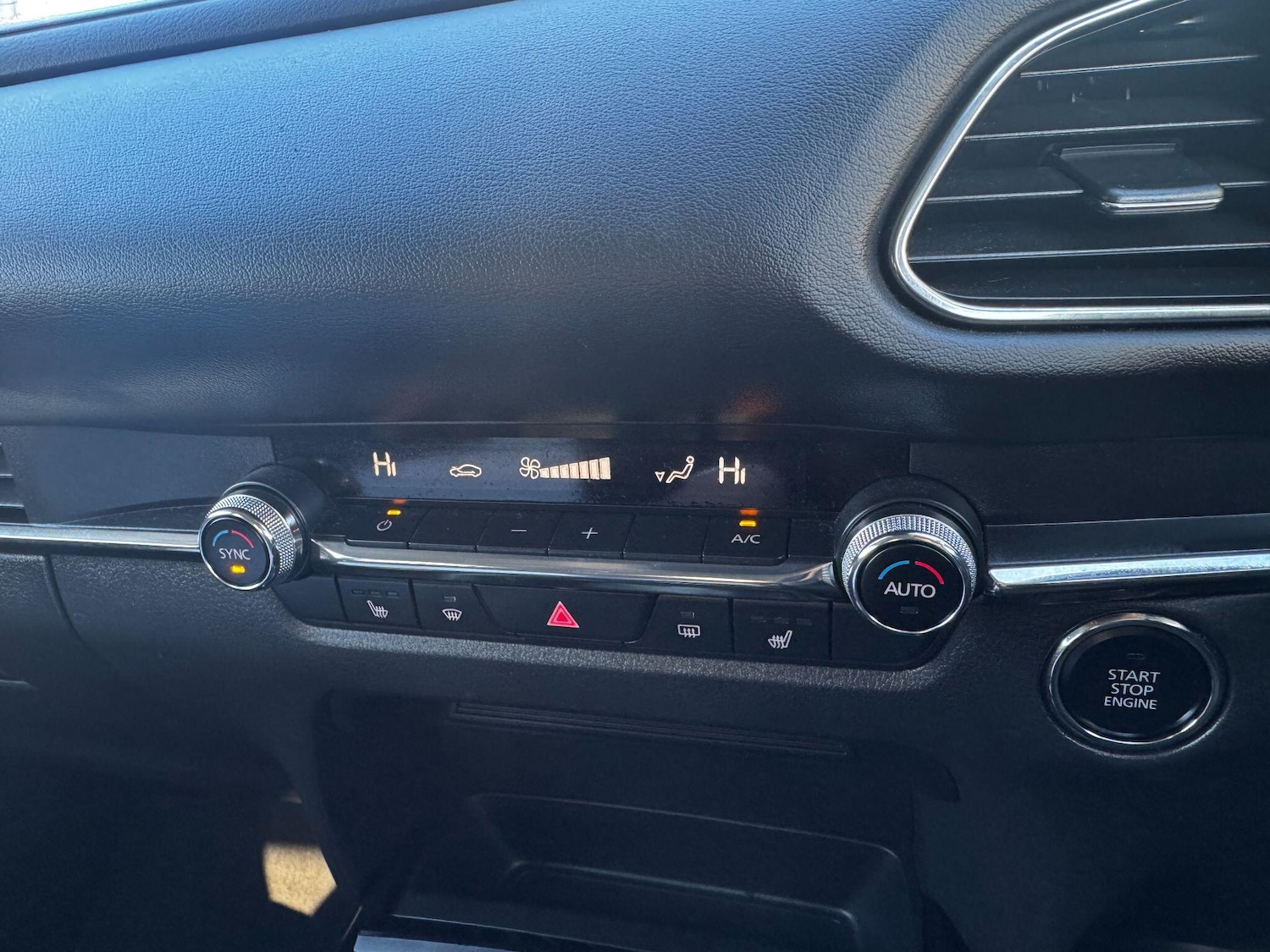 Used Mazda CX-30 2022 for sale - 77753630: Photo 10