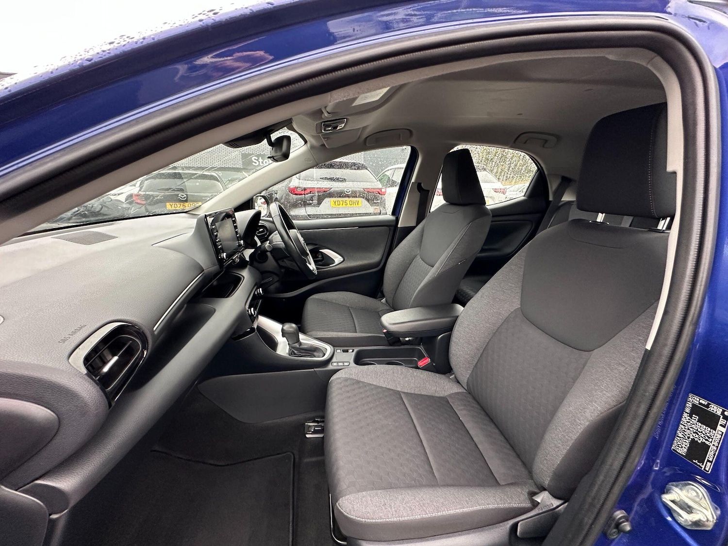 Used Toyota Yaris for sale - 76337216: Photo 19