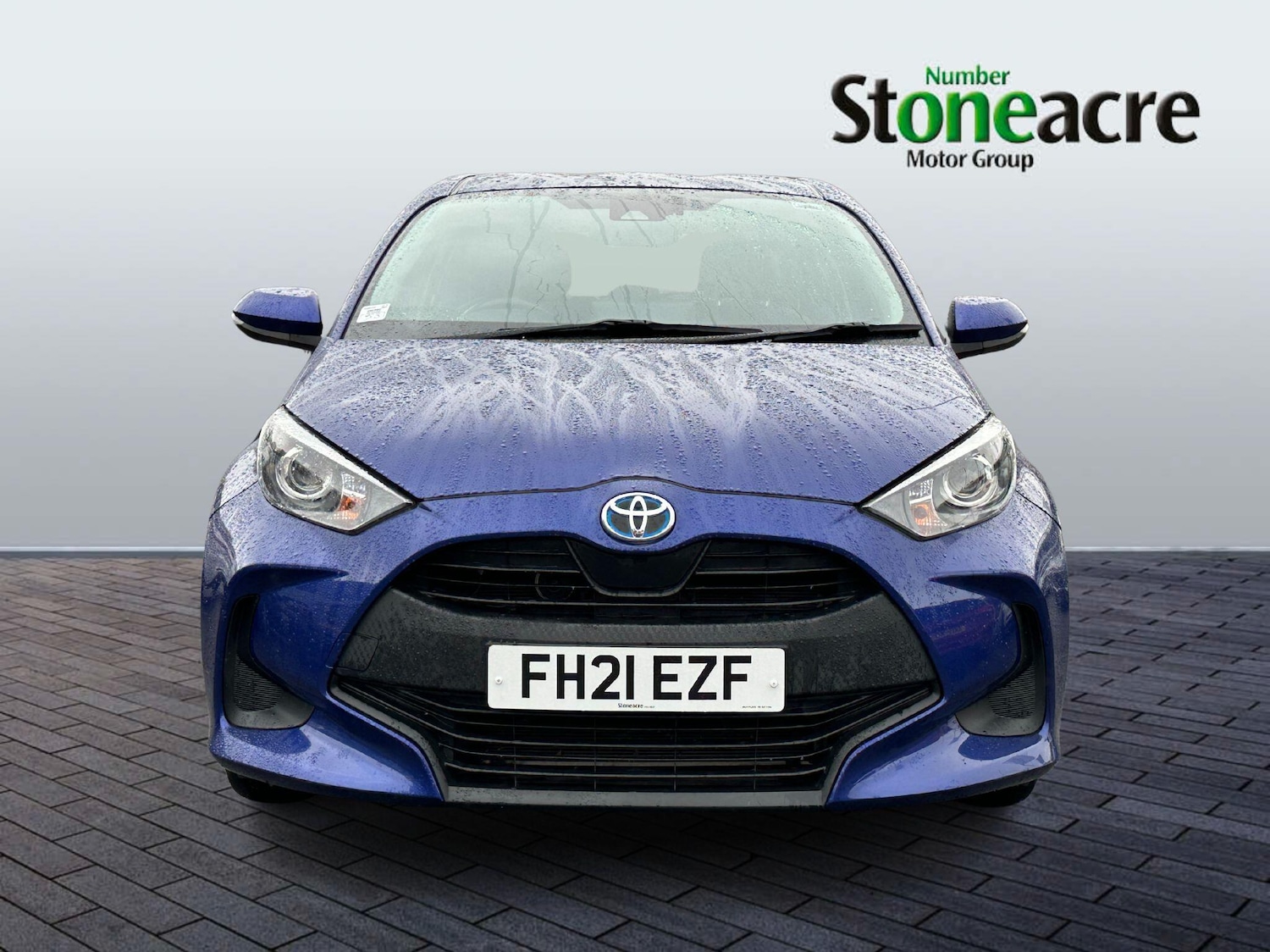 Used Toyota Yaris for sale - 76337216: Photo 2