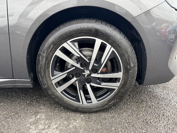 Used Peugeot 208 2022 for sale - 76282964: Photo 13
