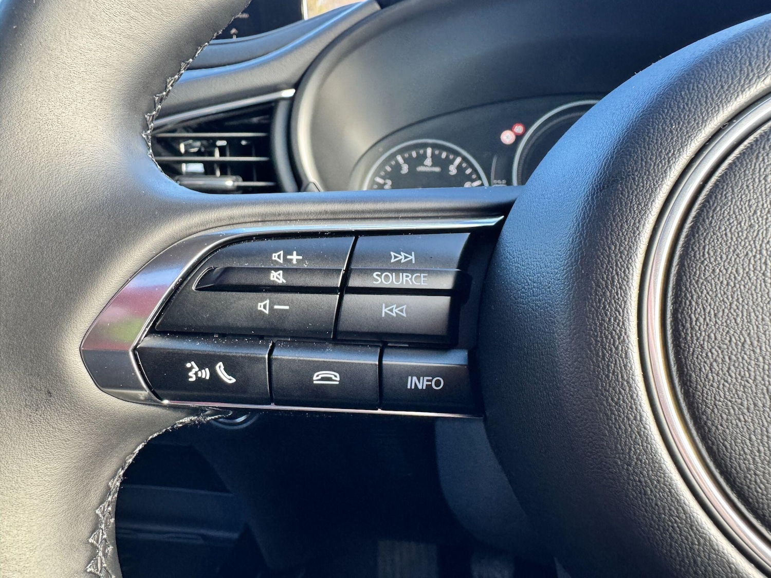 Used Mazda CX-30 2025 for sale - 76780634: Photo 17