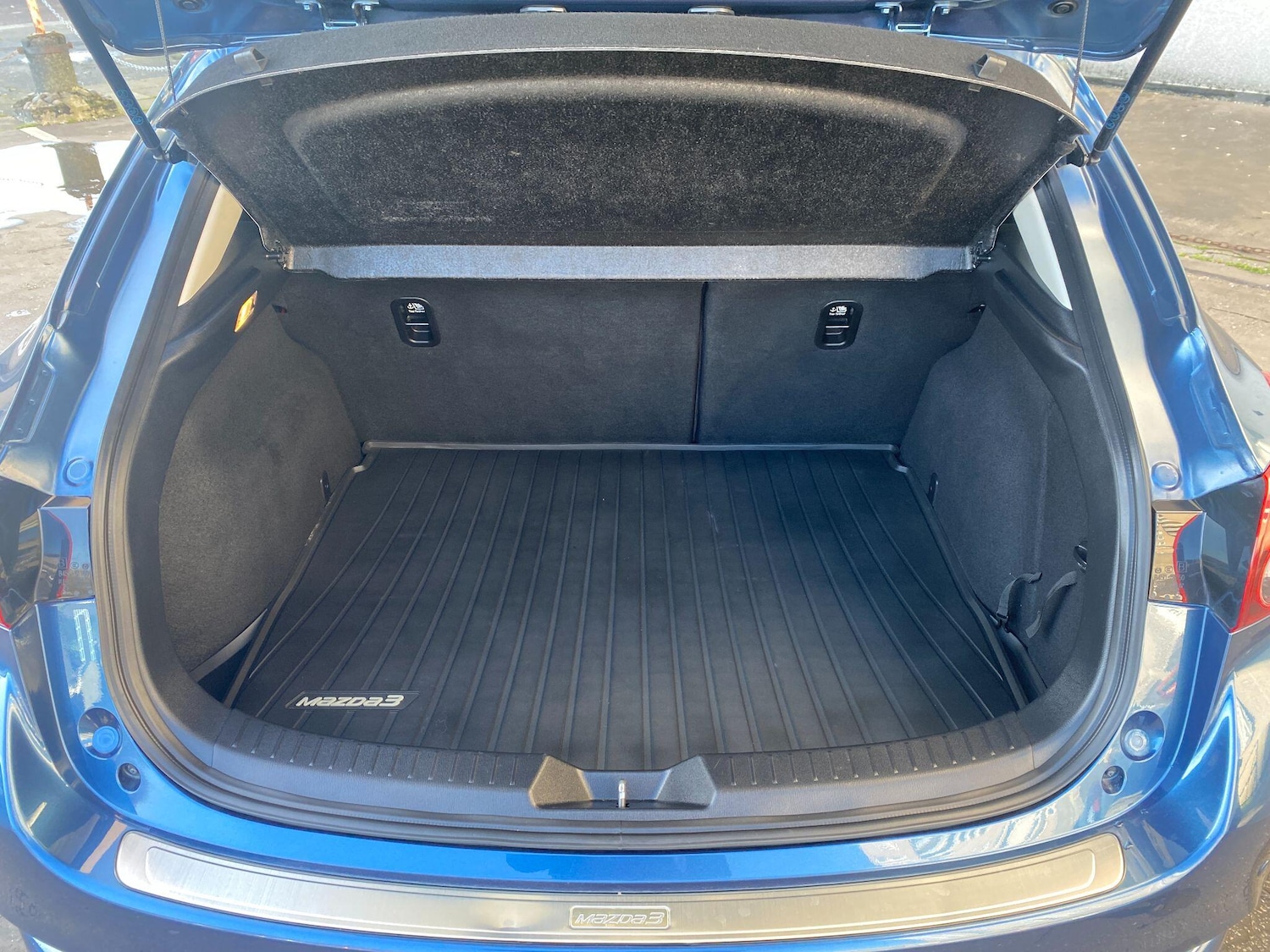 Used Mazda Mazda3 2018 for sale - 77958523: Photo 10