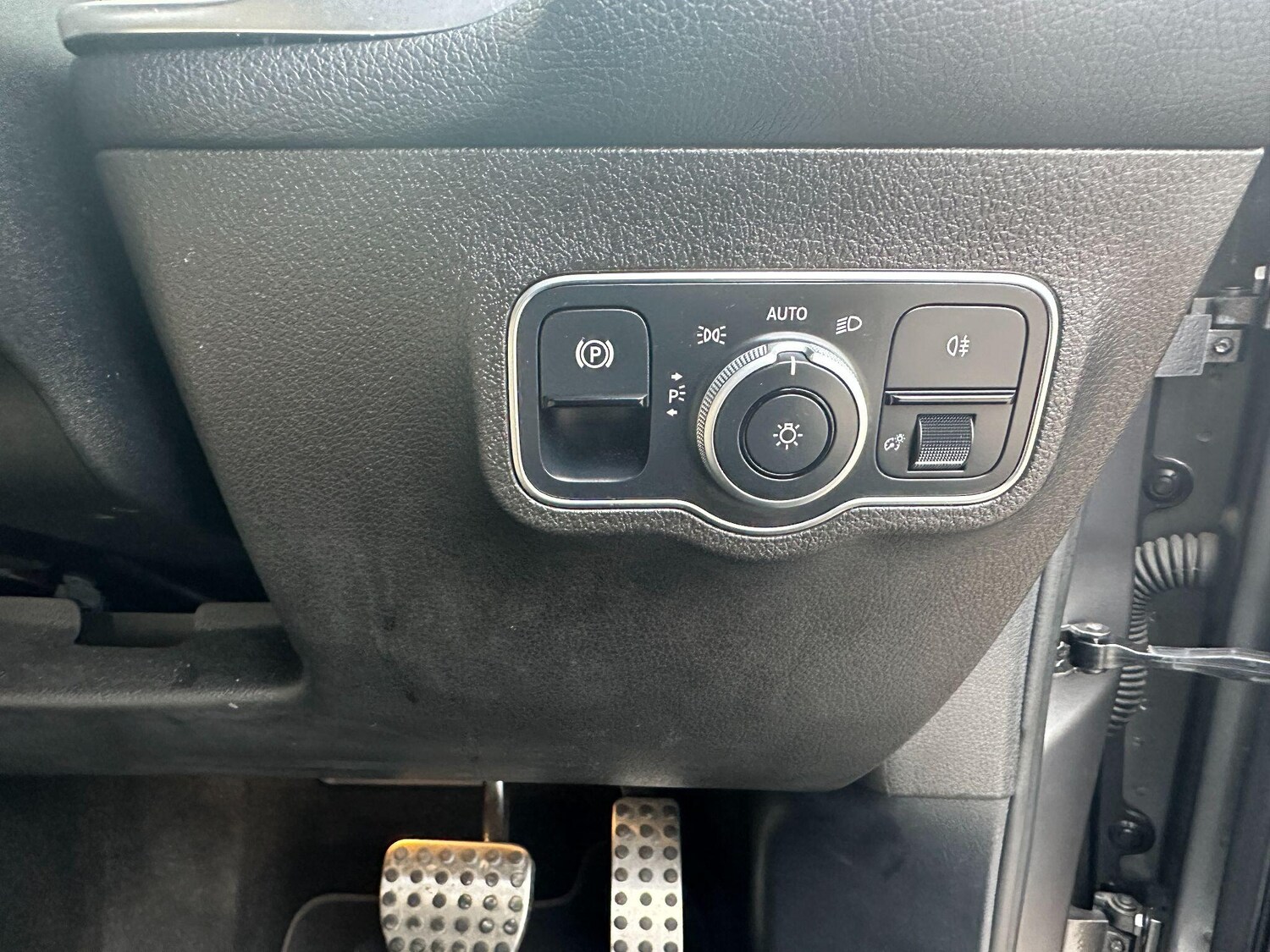 Used Mercedes-Benz GLB for sale - 77737327: Photo 23