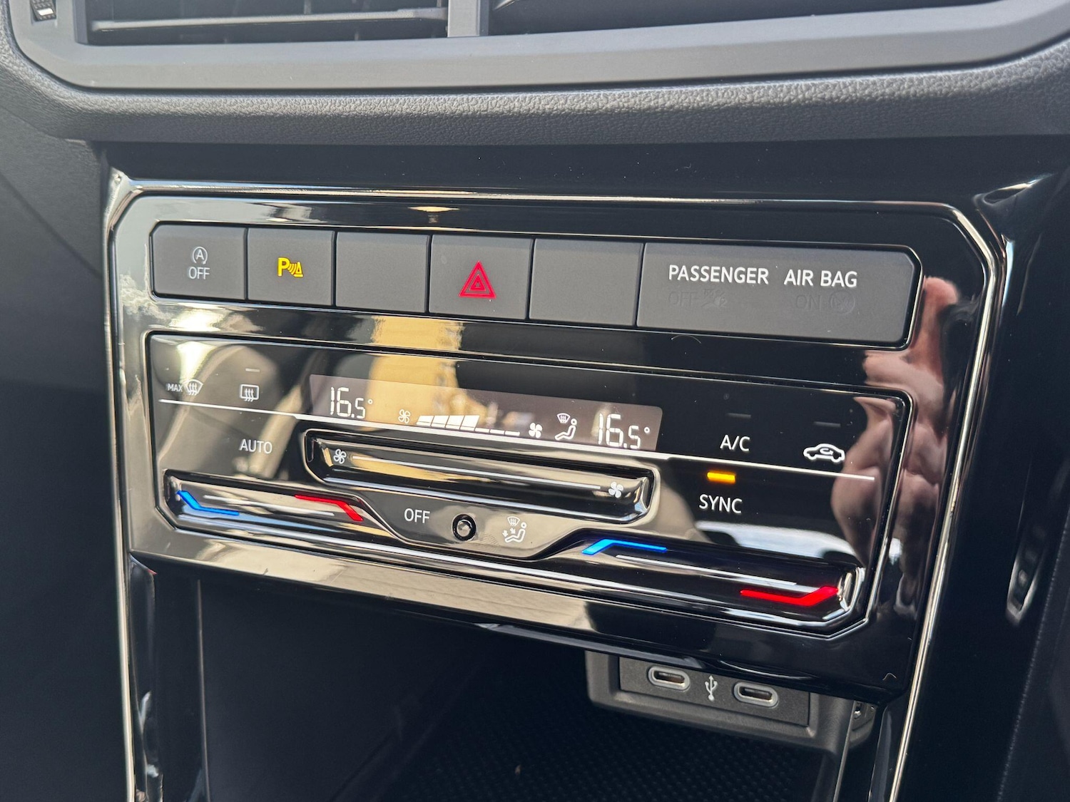 Used Volkswagen T-Cross for sale - 77754172: Photo 23